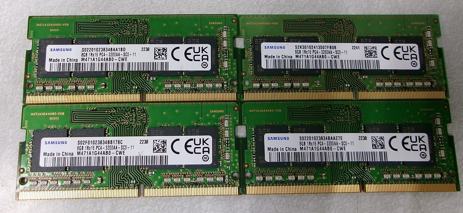 Samsung 32GB (4x8GB) DDR4 SO-DIMM 260-Pin PC4-3200AA Non-ECC M471A1G44AB0-CWE