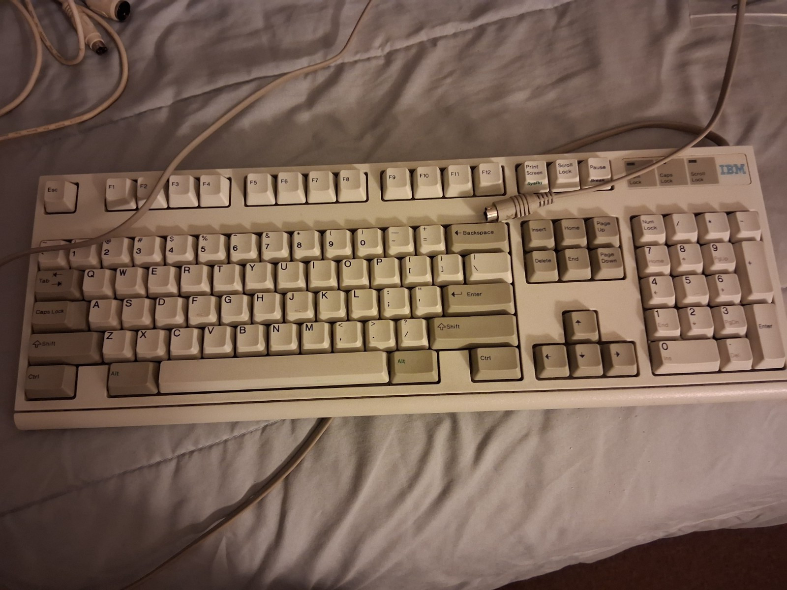 VINTAGE IBM PS/1 M2 KEYBOARD 1395300 CLICKY MECHANICAL