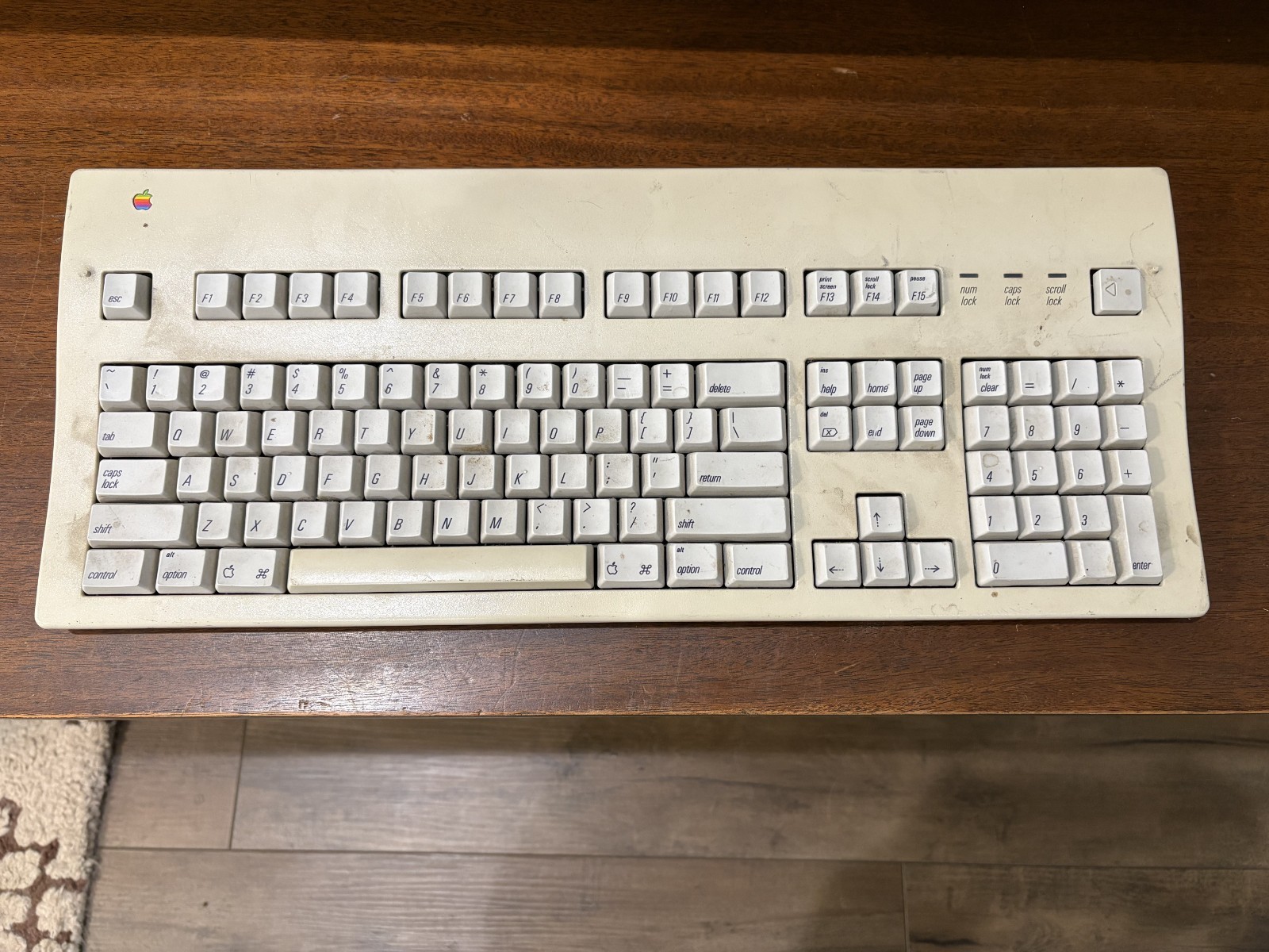 Apple Macintosh Extended Keyboard II M3501 Vintage (UNTESTED/FOR PARTS) Apple Macintosh Extended Keyboard II M3501 Vintage (UNTESTED/FOR PARTS)