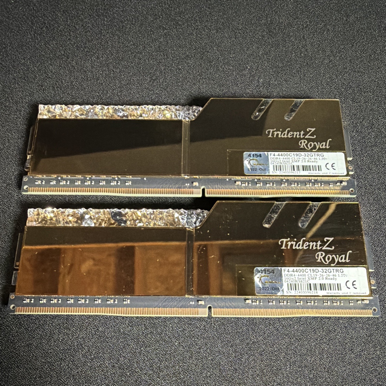Trident Z Royal Series 32GB Ddr4 (2X16) -4400 GHZ CL 19-26-26-46 Trident Z Royal Series 32GB Ddr4 (2X16) -4400 GHZ CL 19-26-26-46