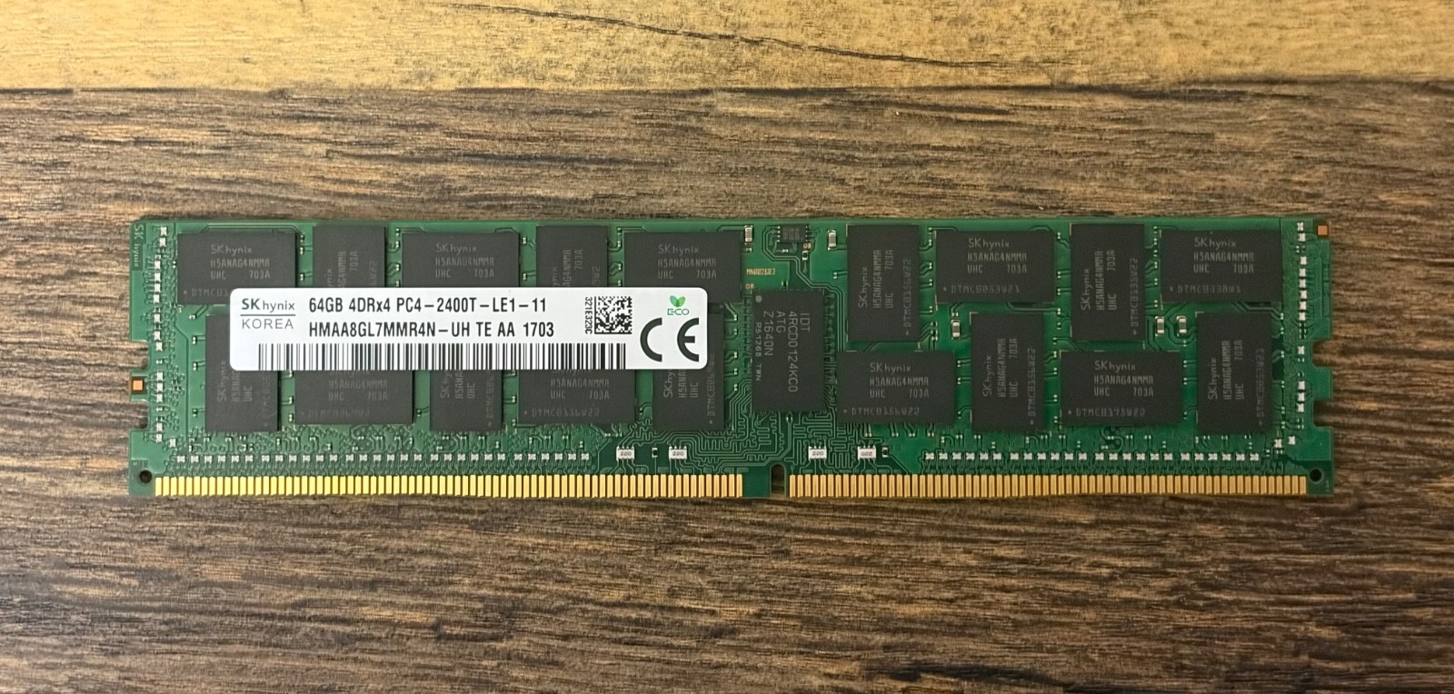 SK hynix 64GB 4DRx4 PC4-2400T DDR4 ECC HMAA8GL7MMR4N-UH Server Memory SK hynix 64GB 4DRx4 PC4-2400T DDR4 ECC HMAA8GL7MMR4N-UH Server Memory