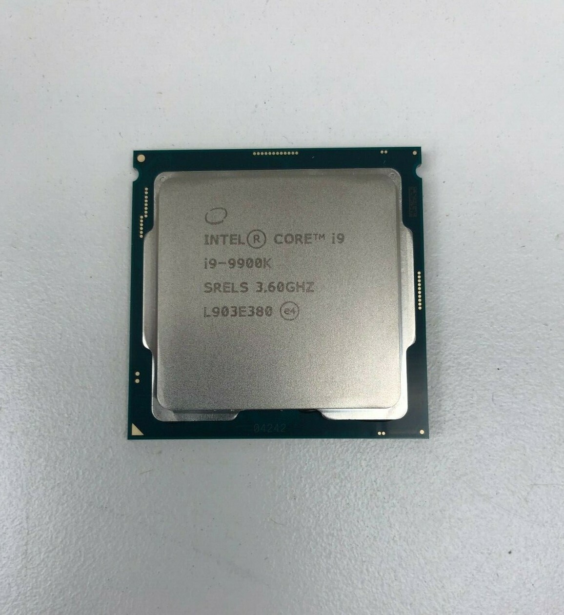 Intel Core i9-9900K Coffee Lake 8-Core, 16-Thread, 3.6 GHz (LGA 1151)