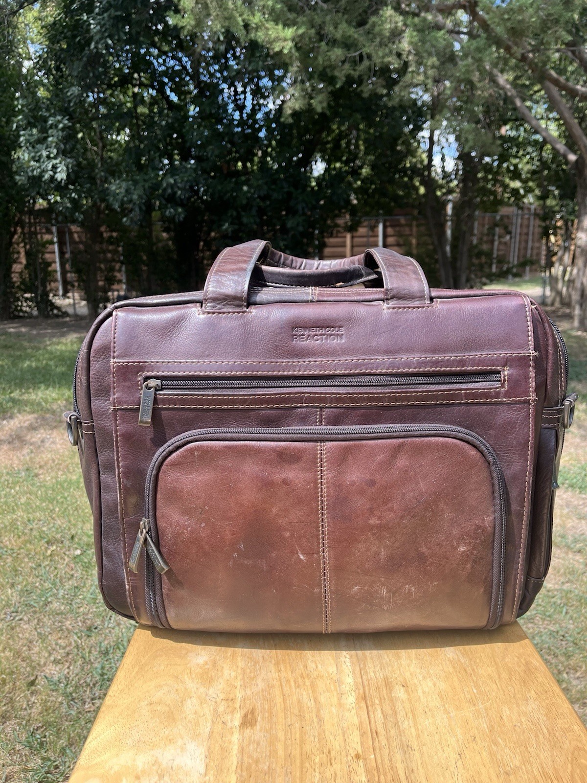 Vintage Kenneth Cole Reaction Leather Messenger Bag Briefcase Tote Lawyer Doctor