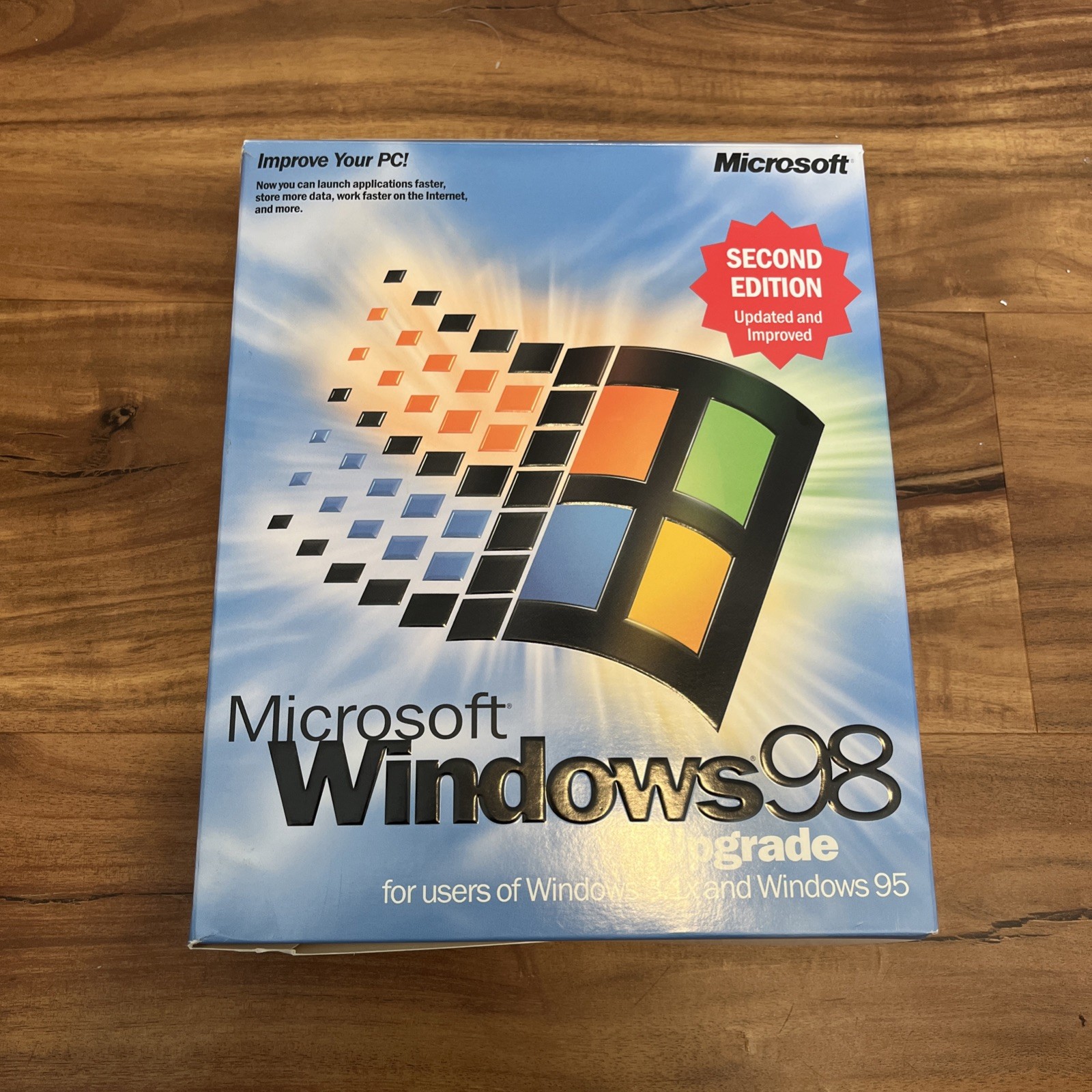 Microsoft Windows 98 Upgrade Big Box: CD, Key Code, Book, Ad Inserts Vintage