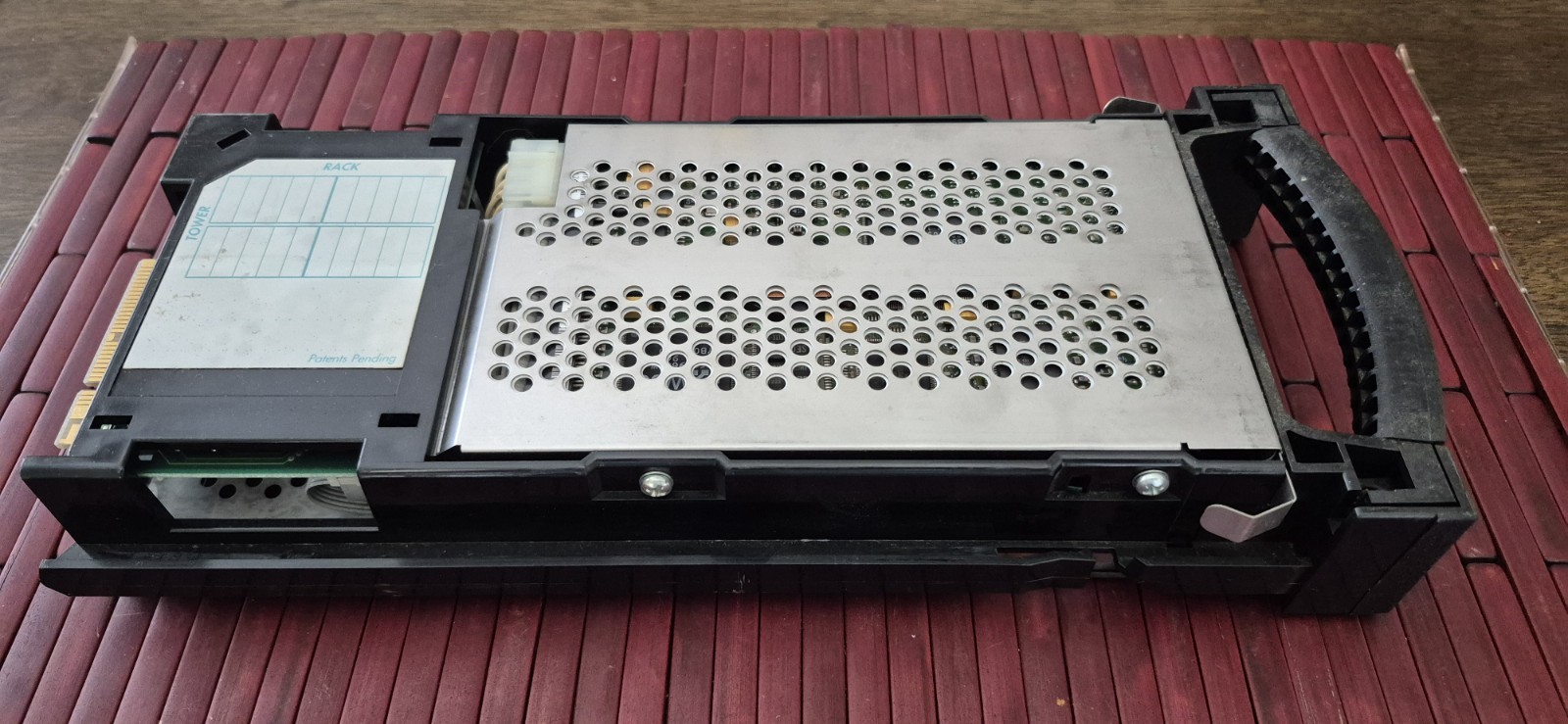IBM SERVER SLED WITH HDD SCSI 8.8GB ,P005043441, AS IS,UNTESTED