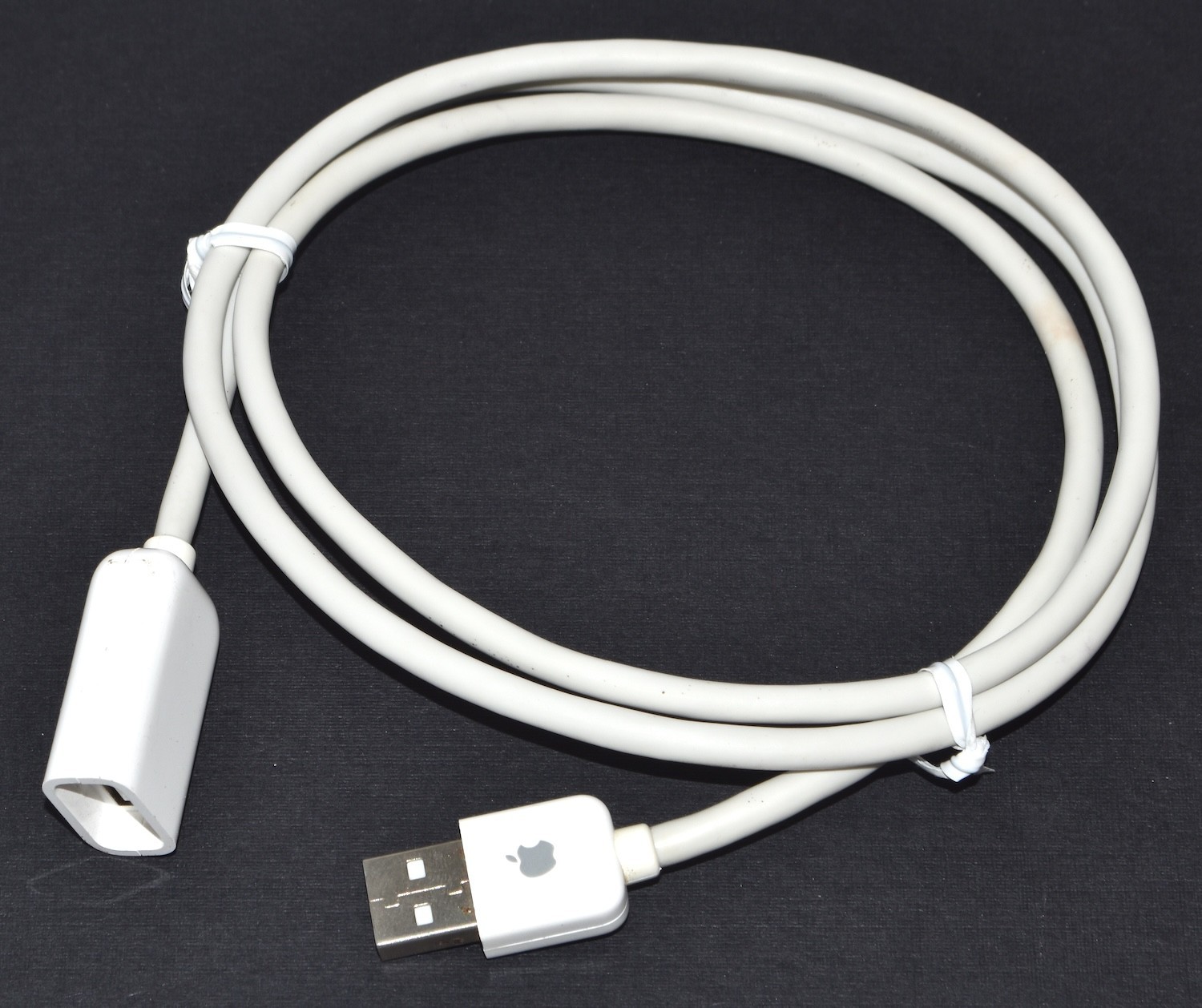 *Vintage* Apple USB Keyboard Extension Cable, 3\' *Used* 922-8254