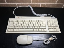 E2 Vintage Apple Keyboard II Model M0487 & Bus Mouse II M2706 picture