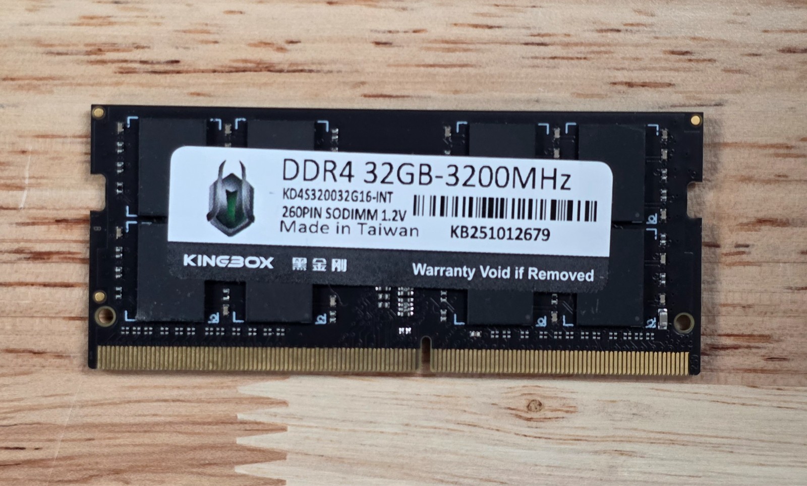 KINGBOX DDR4 32GB (1x32GB) 3200MHz PC4-25600 260-Pin SO-DIMM 1.2V *READ* *BAD*