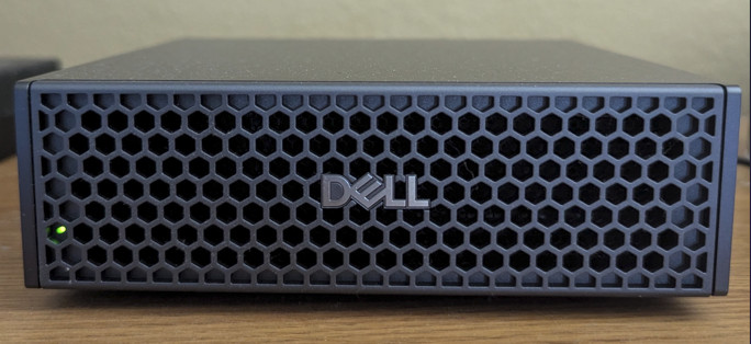 DELL Pro Max with GB10 (FCM1253) - NVIDIA GB10 Grace - 128 GB LPDDR5X - 4TB M.2 DELL Pro Max with GB10 (FCM1253) - NVIDIA GB10 Grace - 128 GB LPDDR5X - 4TB M.2