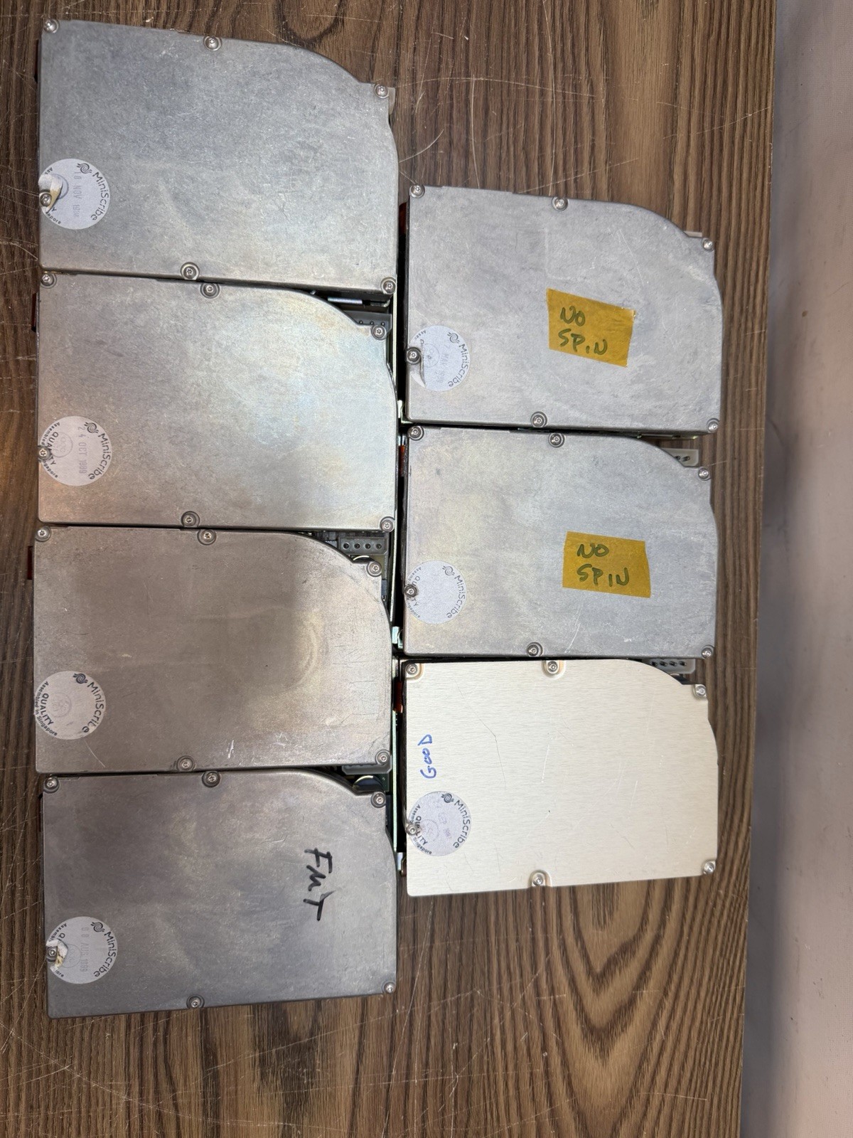 VINTAGE LOT OF 7 MINISCRIBE 8425SA 20MB SCSI DRIVES FOR PARTS VINTAGE LOT OF 7 MINISCRIBE 8425SA 20MB SCSI DRIVES FOR PARTS