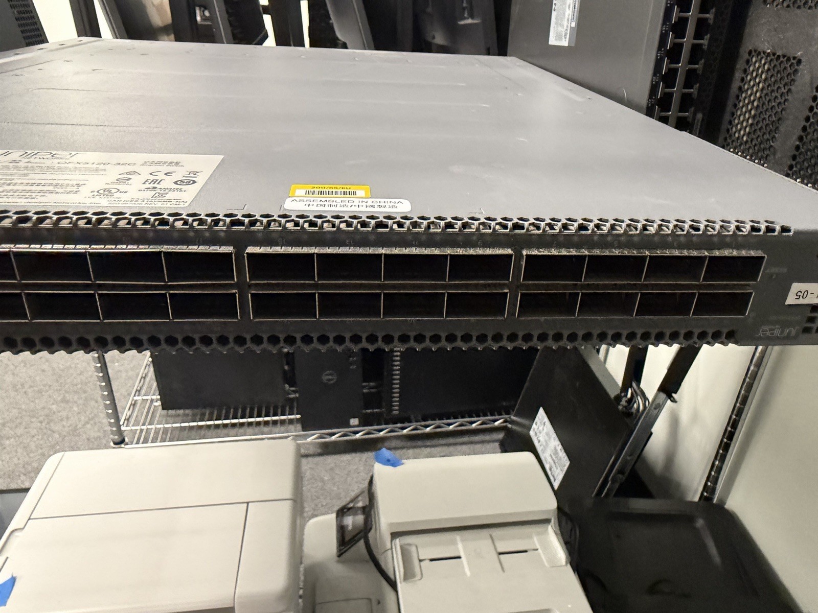 Juniper QFX5120-32C 32-Port 100GbE QSFP28 Switch Dual AC PSU 6 Fans F2B UNTESTED