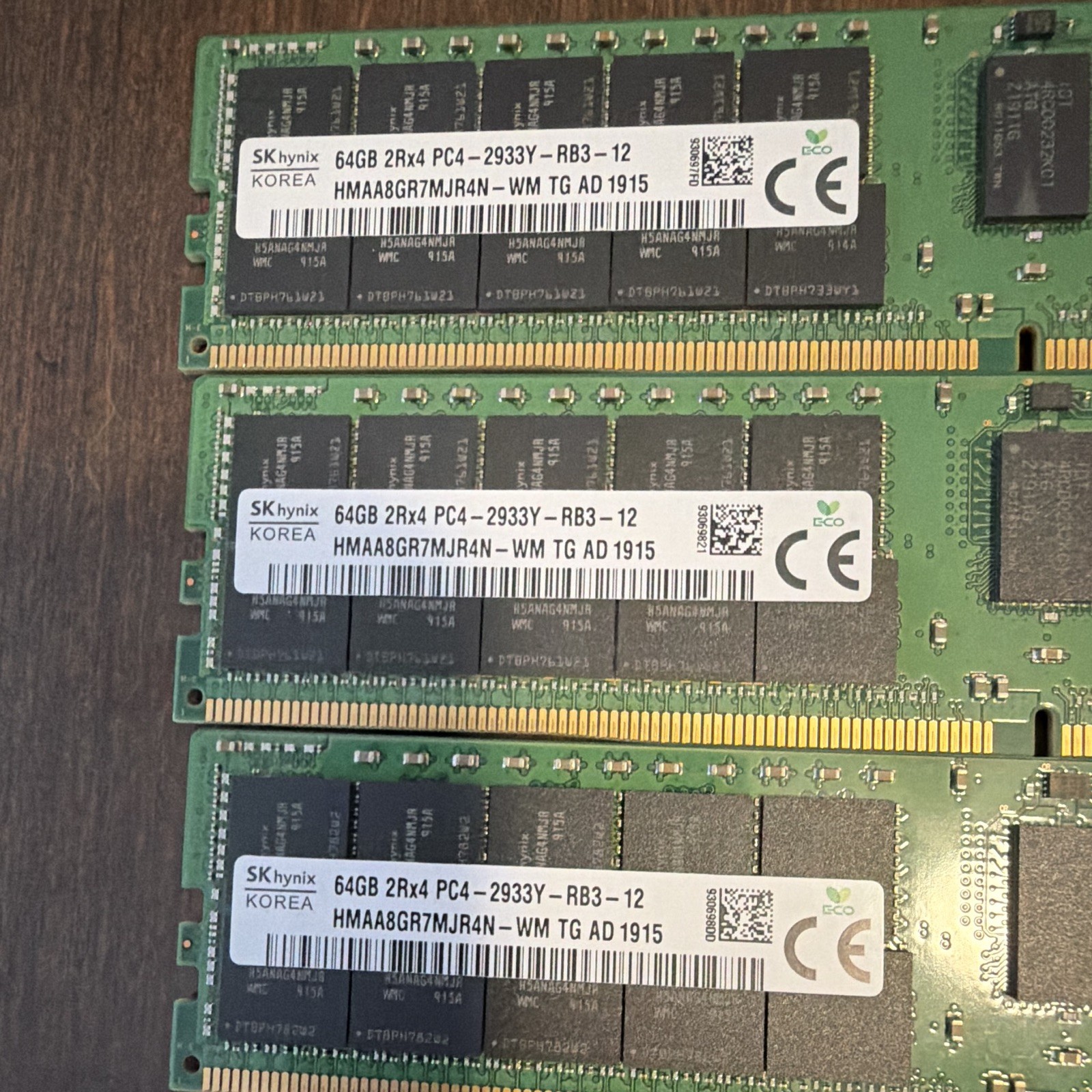 (Lot of 3) SK hynix 192GB (3x64GB) DDR4 PC4-2933Y ECC 