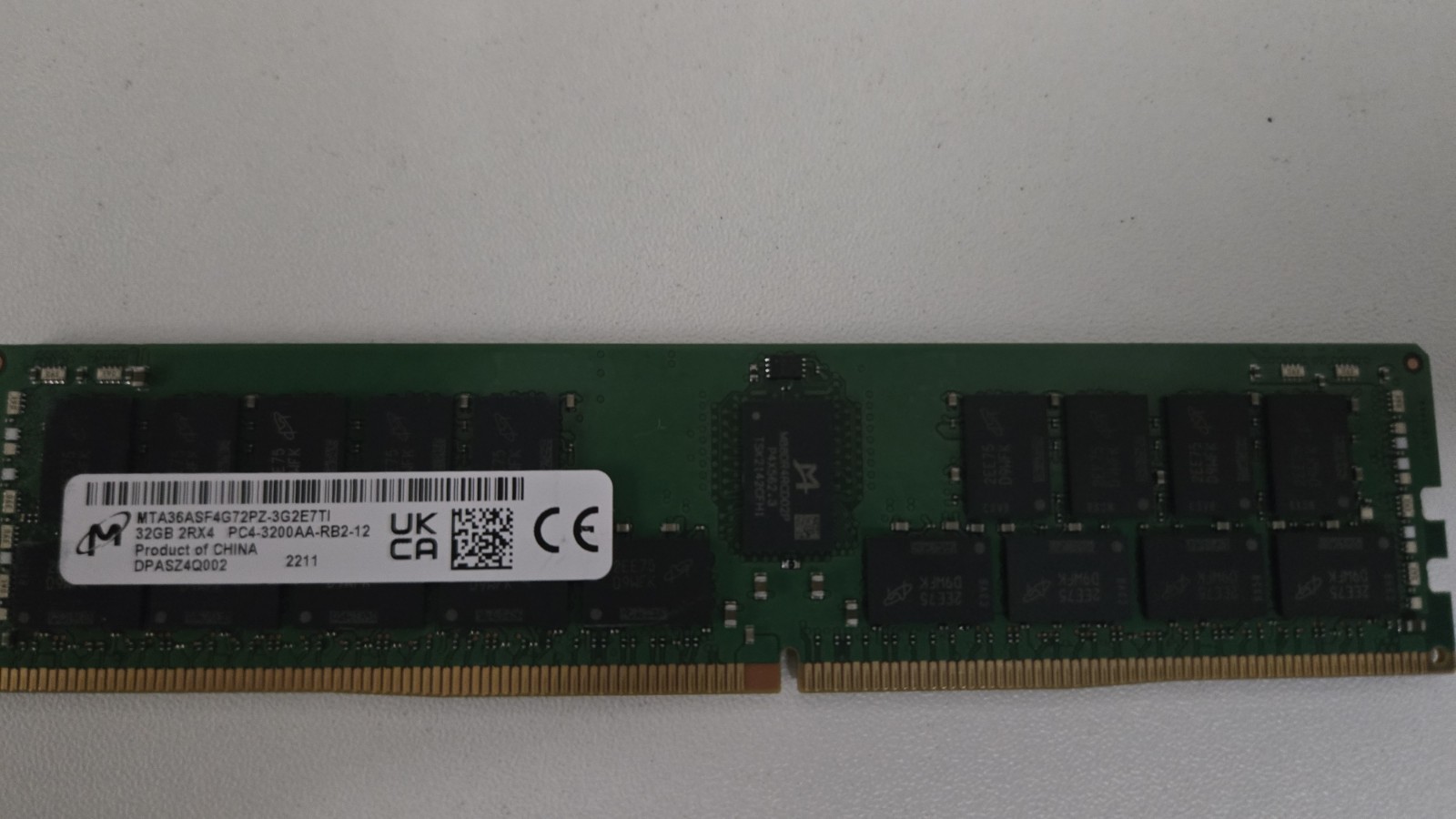 Micron 32GB DDR4 RAM PC4-3200AA-RB2-12 (tested, working)