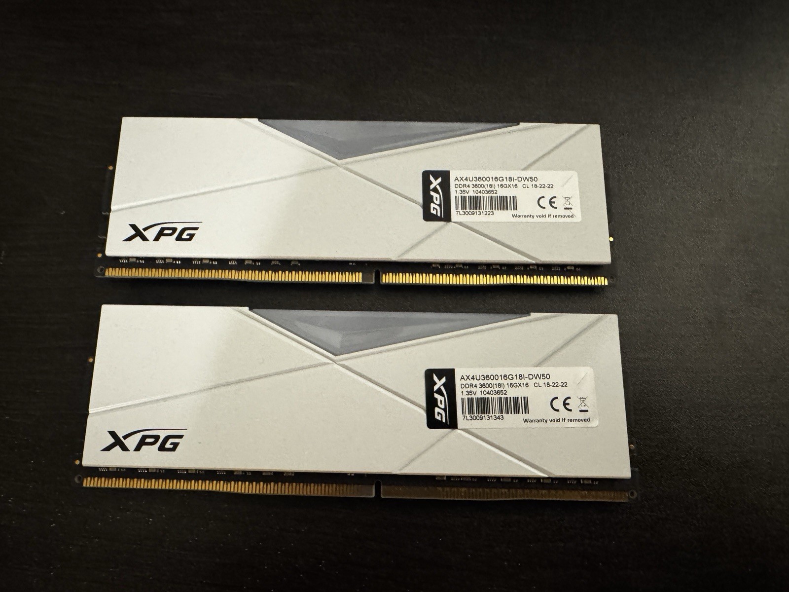 XPG D50 32GB (2x16GB) PC4-28800 (DDR4-3600) Memory (AX4U360016G18I-DW50)