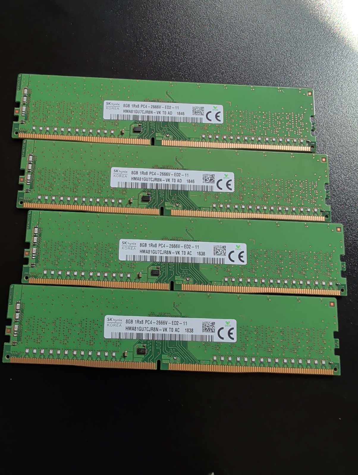 SK hynix 32GB (4x8GB) DDR4 PC4-2666V DIMM 288-Pin RAM HMA81GU7CJR8N-VK 🔥