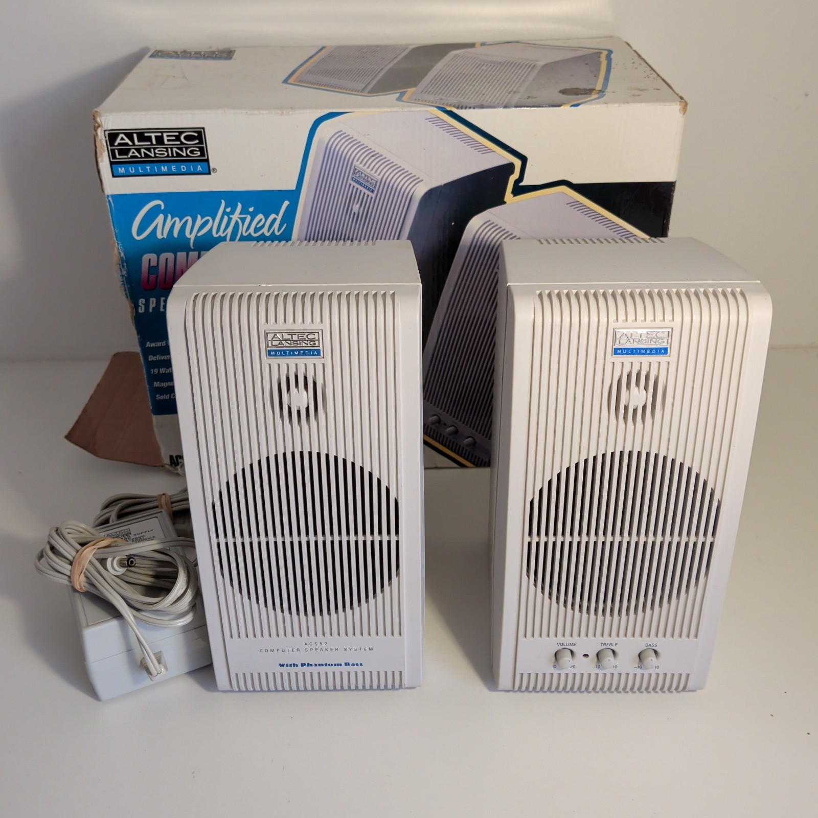 Vintage Altec Lansing ACS52 Computer Speakers With Box Vintage Altec Lansing ACS52 Computer Speakers With Box