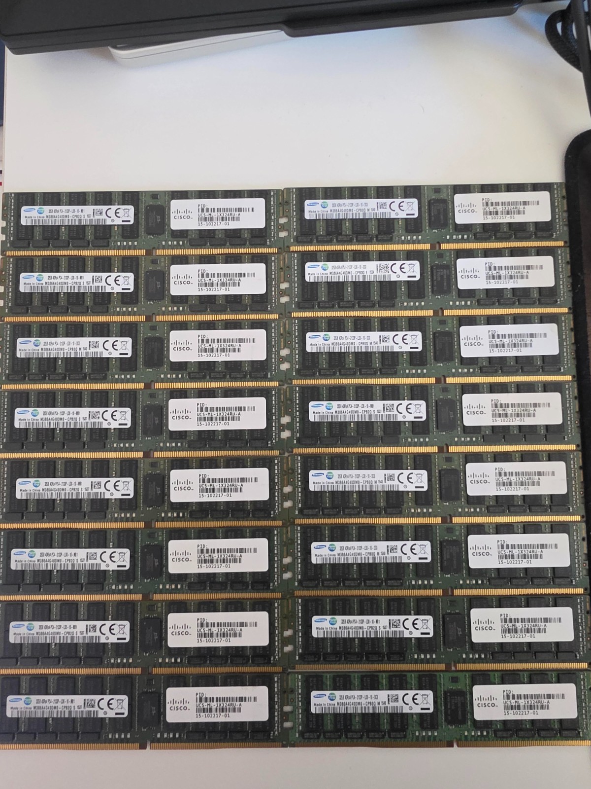 512GB Lot of 16 Samsung 32GB DDR4 LRDIMM PC4-2133P Server Memory M386A4G40DM0