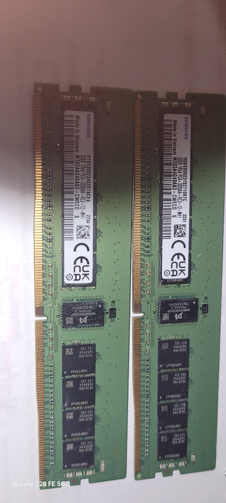 Samsung 32GBX2 1Rx4 PC4-3200AA DDR4 ECC Server Memory M393A4G40AB3-CWEBQ 64GB EC Samsung 32GBX2 1Rx4 PC4-3200AA DDR4 ECC Server Memory M393A4G40AB3-CWEBQ 64GB EC