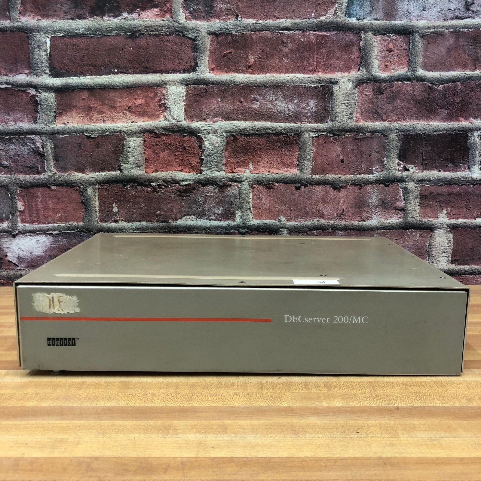Vintage Digital Equipment Corporation (DEC) DECserver 200/MC Terminal Server