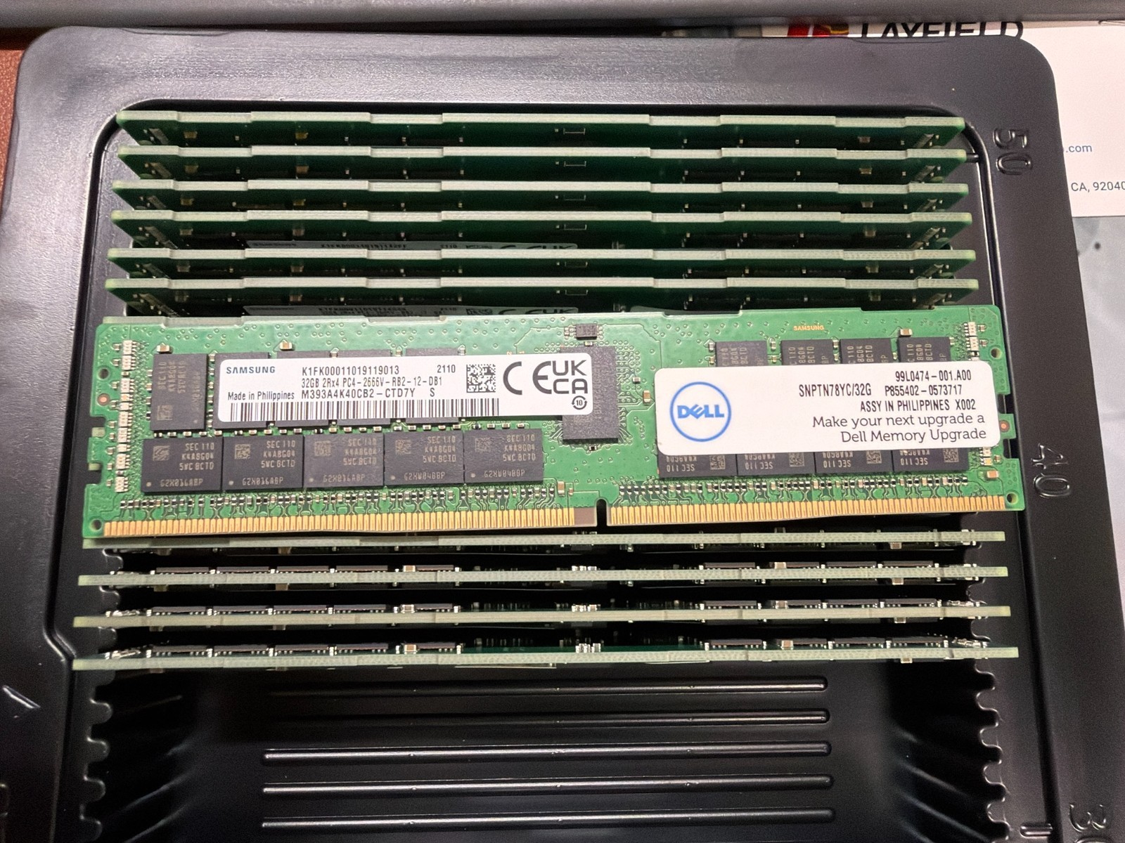 M393A4K40CB2-CTD SAMSUNG 32GB (1X32GB) 2RX4 DDR4 PC4-2666V Server Memory