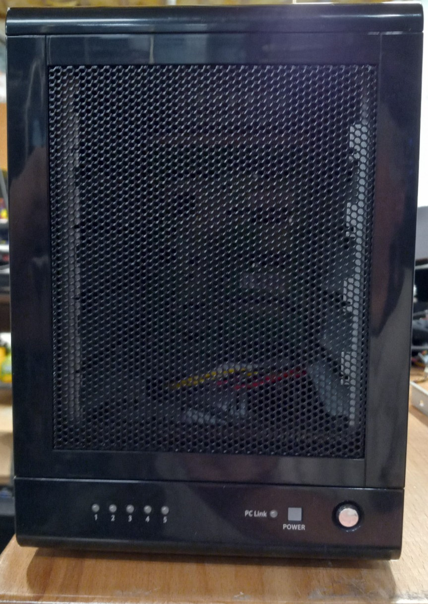 Sans Digital TR5UT-B 3.5