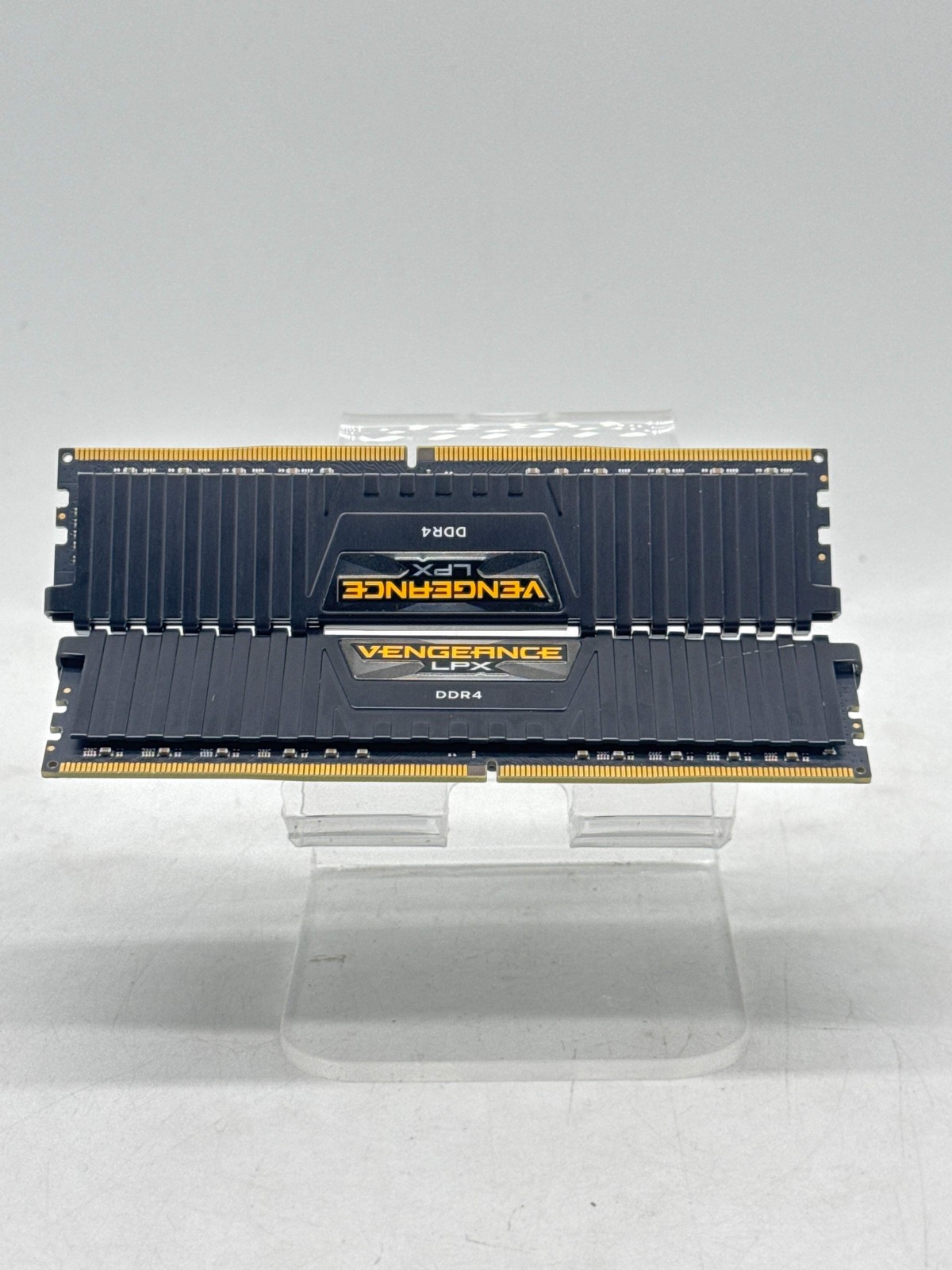Corsair Vengeance LPX 64GB 2x32GB DDR4 3200MHz C16 RAM CMK64GX4M2E3200C16 - Used