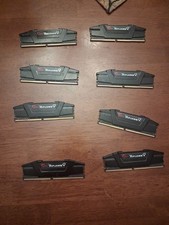 G.Skill PC RAM kit Ripjaws V F4-3200C16D-16GVKB 64GB 8 x 8 GB DDR4 RAM 3200 MHz picture