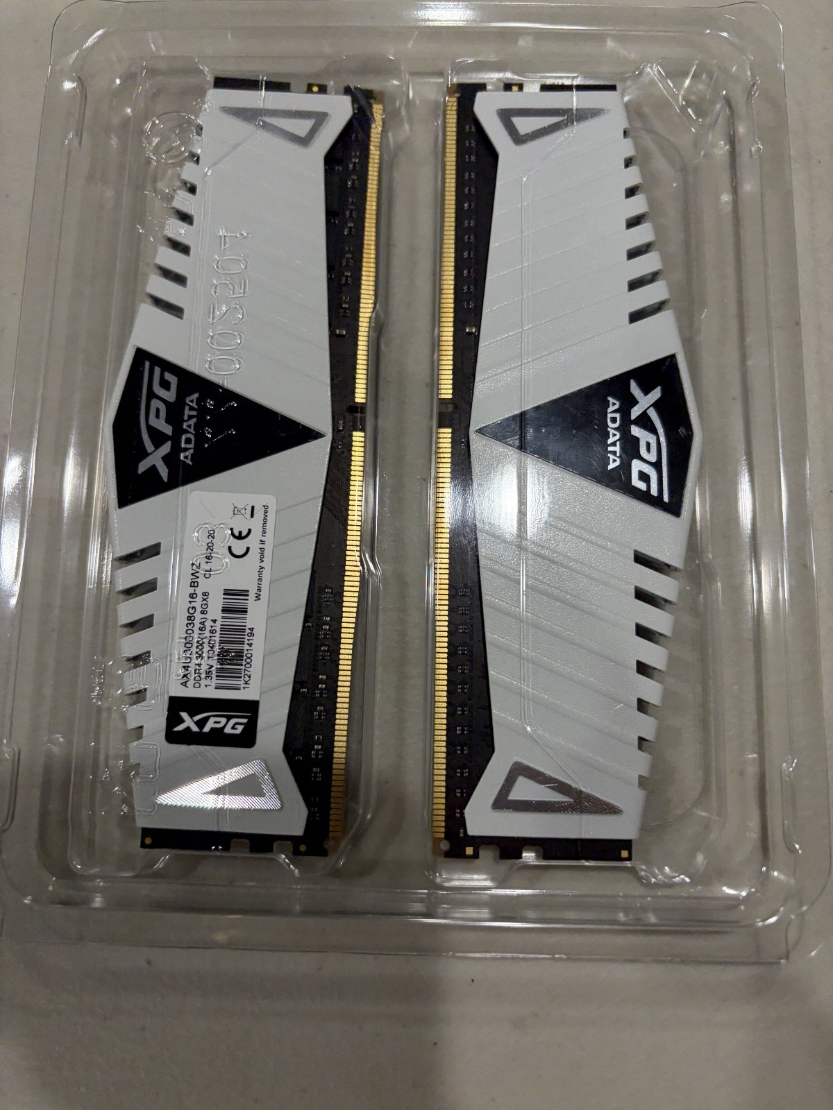 ADATA XPG 16GB (2x8GB) RAM DDR4 3200MHz AX4U300038G16-BWZ