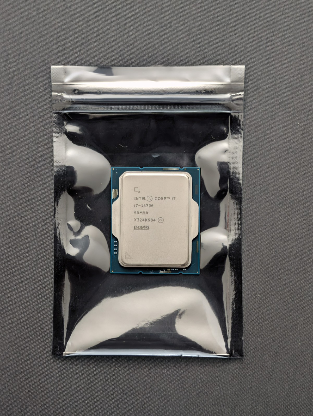 Intel Core i7-13700 CPU | Socket LGA1700 | Untested Intel Core i7-13700 CPU | Socket LGA1700 | Untested