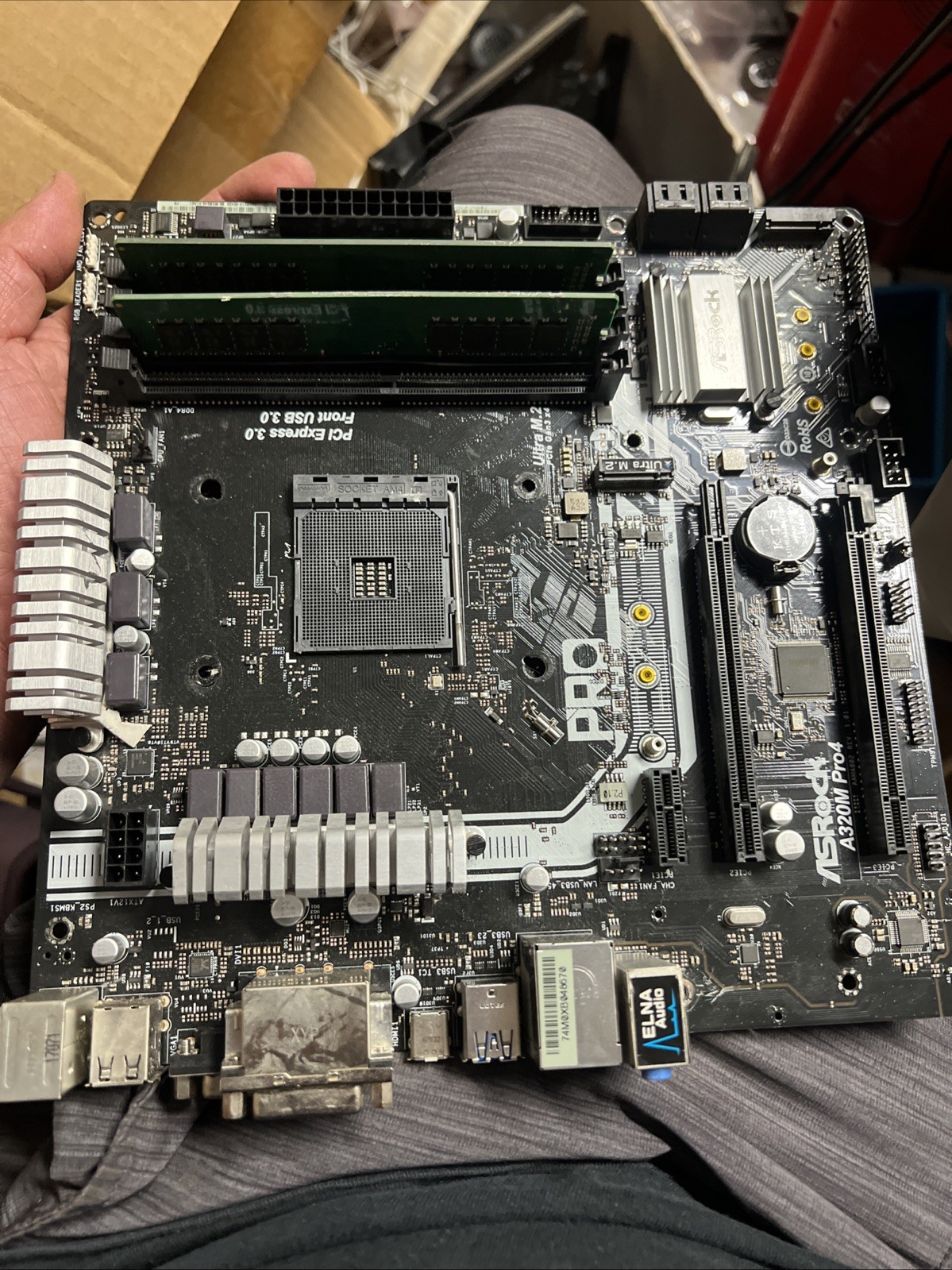 ASRock A320M Pro4 MicroATX Motherboard AMD Socket AM4 DDR4 SDRAM M.2 ASRock A320M Pro4 MicroATX Motherboard AMD Socket AM4 DDR4 SDRAM M.2