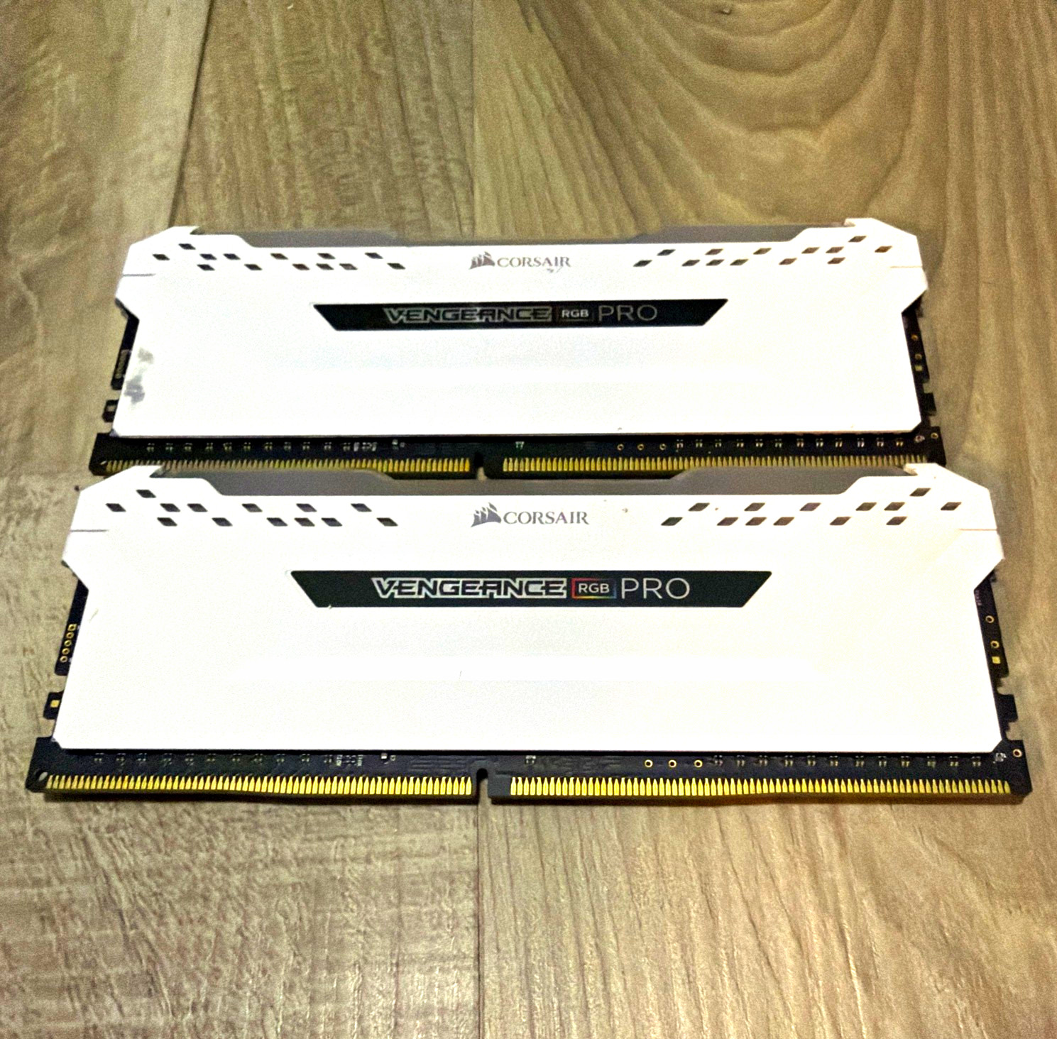 Corsair Vengeance RGB 16GB (2x8GB) DDR4 3000MHz  Desktop Memory RAM White