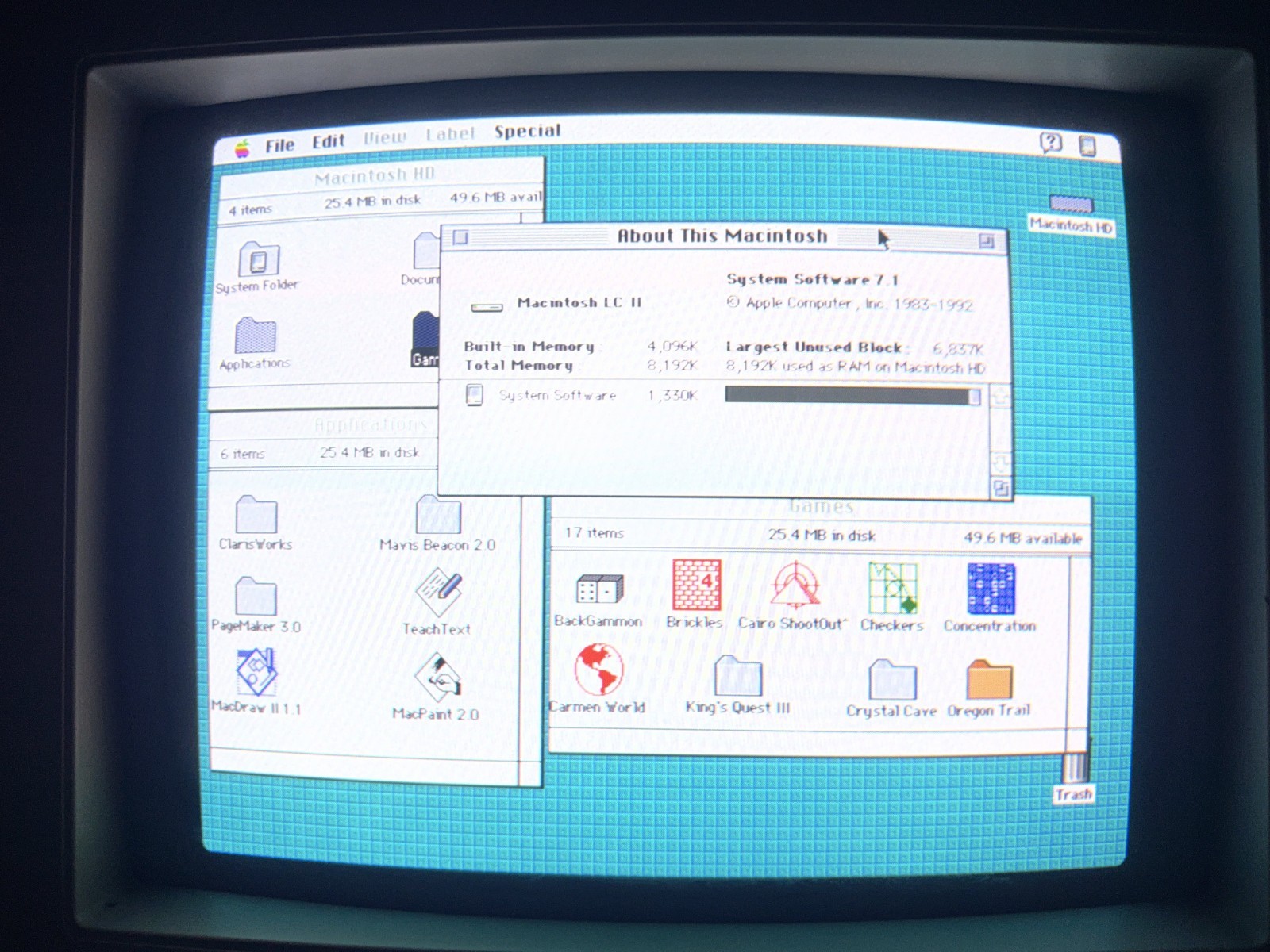 Vintage Apple Macintosh LC II — Recapped, Restored & Working — System 7.1, 80MB Vintage Apple Macintosh LC II — Recapped, Restored & Working — System 7.1, 80MB