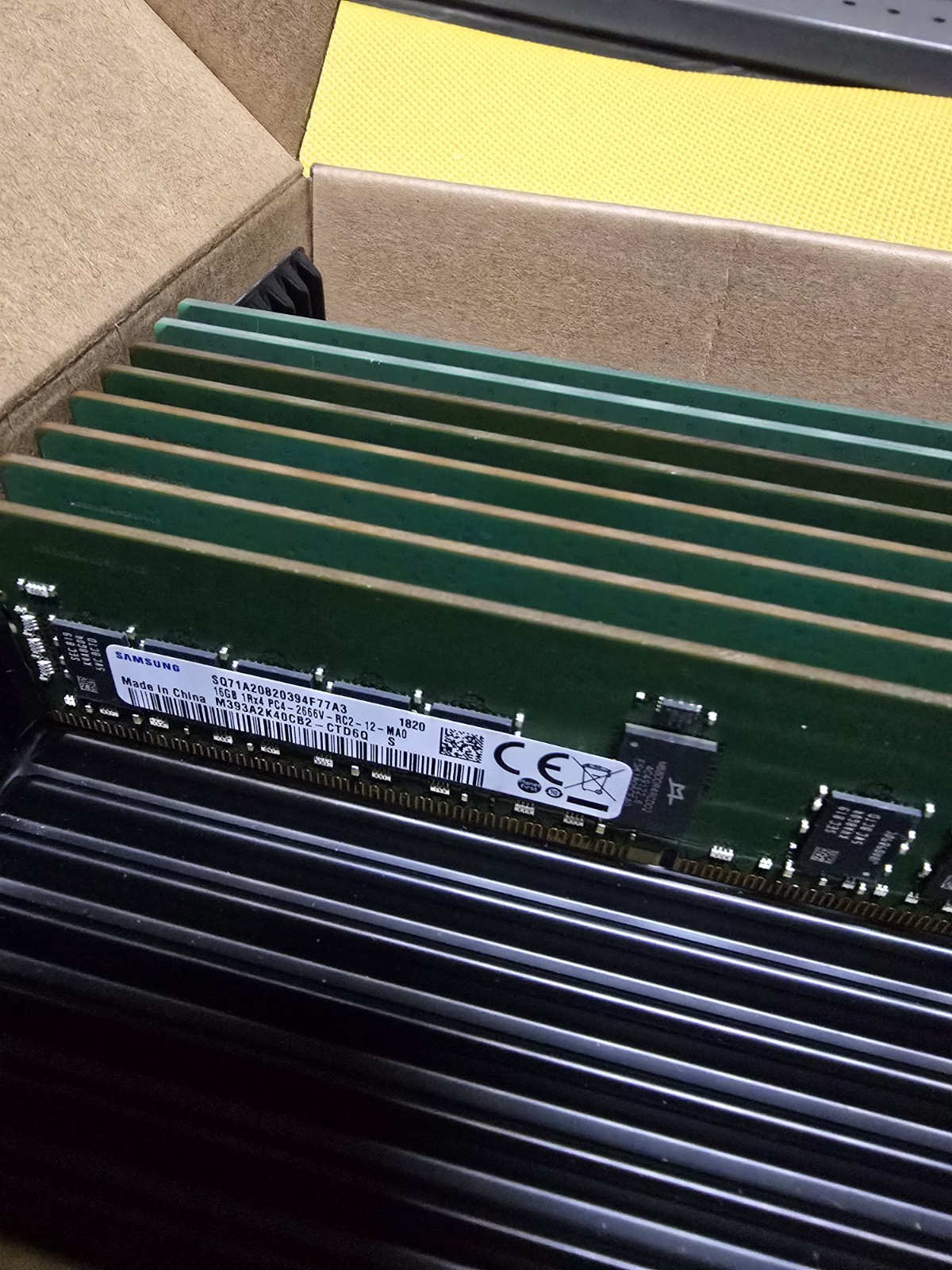 M393A2K40CB2-CTD SAMSUNG 16GB (8X16GB) 1RX4 PC4-2666V MEMORY 8Sticks Open Box M393A2K40CB2-CTD SAMSUNG 16GB (8X16GB) 1RX4 PC4-2666V MEMORY 8Sticks Open Box