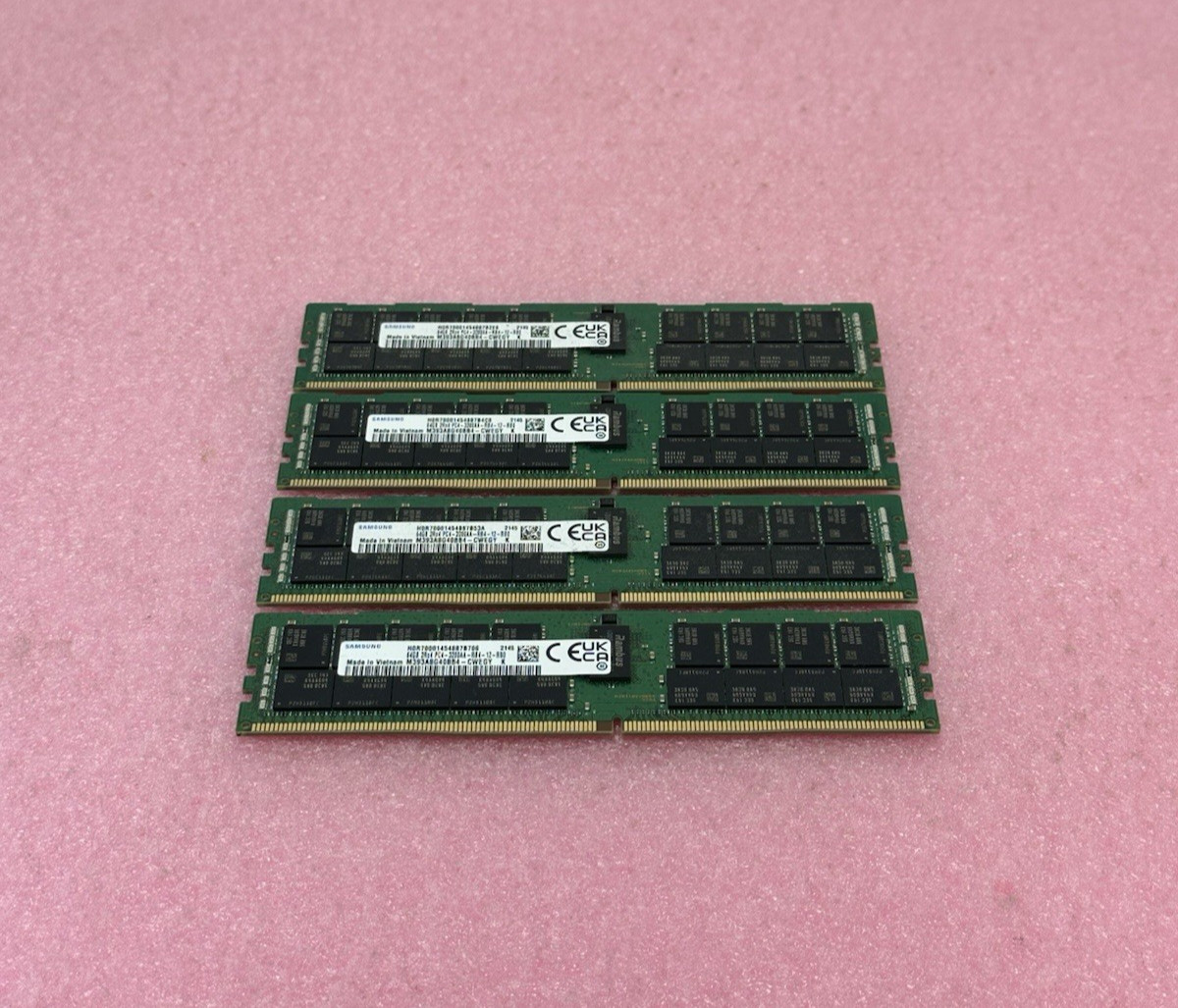 Samsung 64GB 2Rx4 PC4 - 3200AA M393A8G40BB4 - CWEGY Server Memory