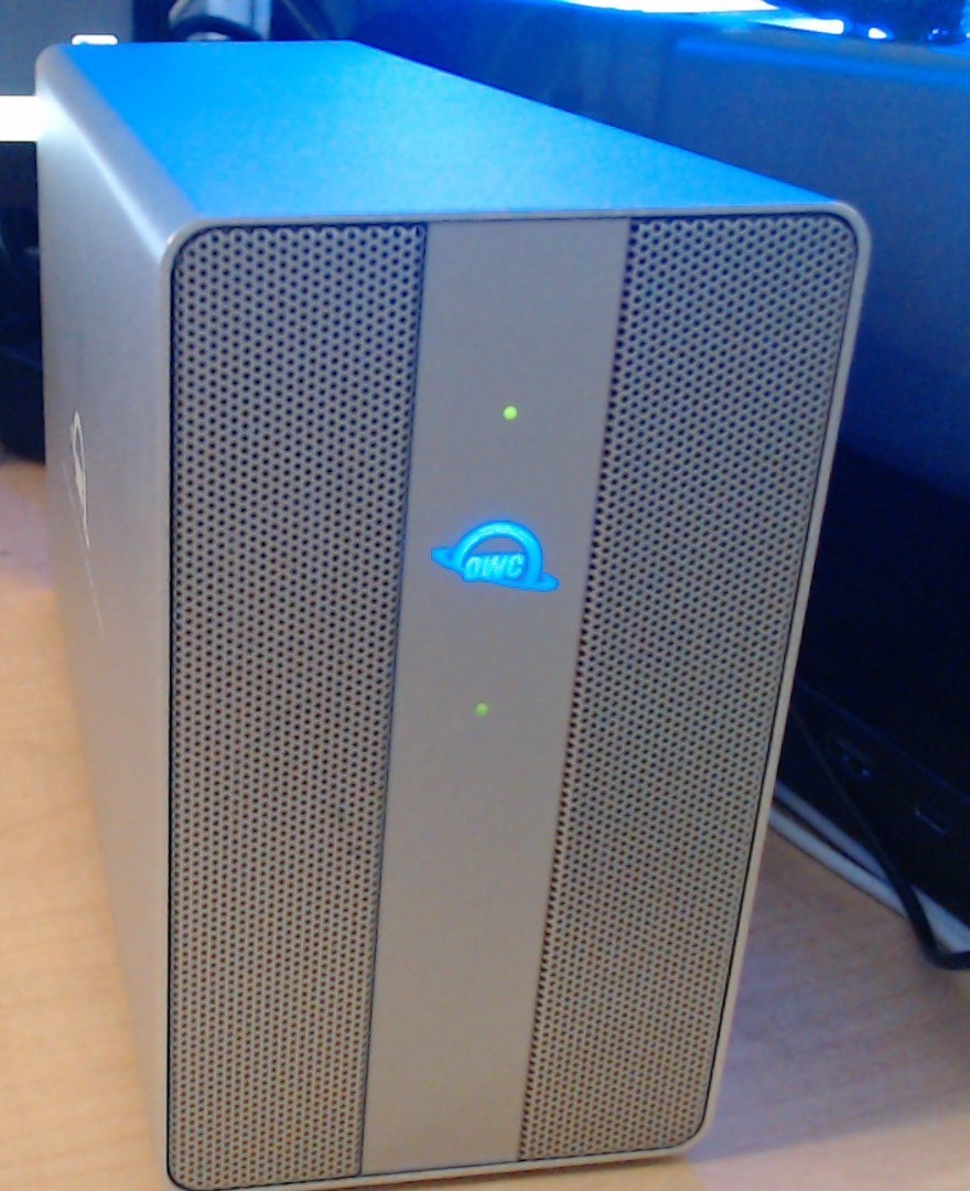 OWC Mercury Elite Pro Dual USB-C with 3 Port Hub OWCMEDCH7T04 w/two 2TB Seagate OWC Mercury Elite Pro Dual USB-C with 3 Port Hub OWCMEDCH7T04 w/two 2TB Seagate