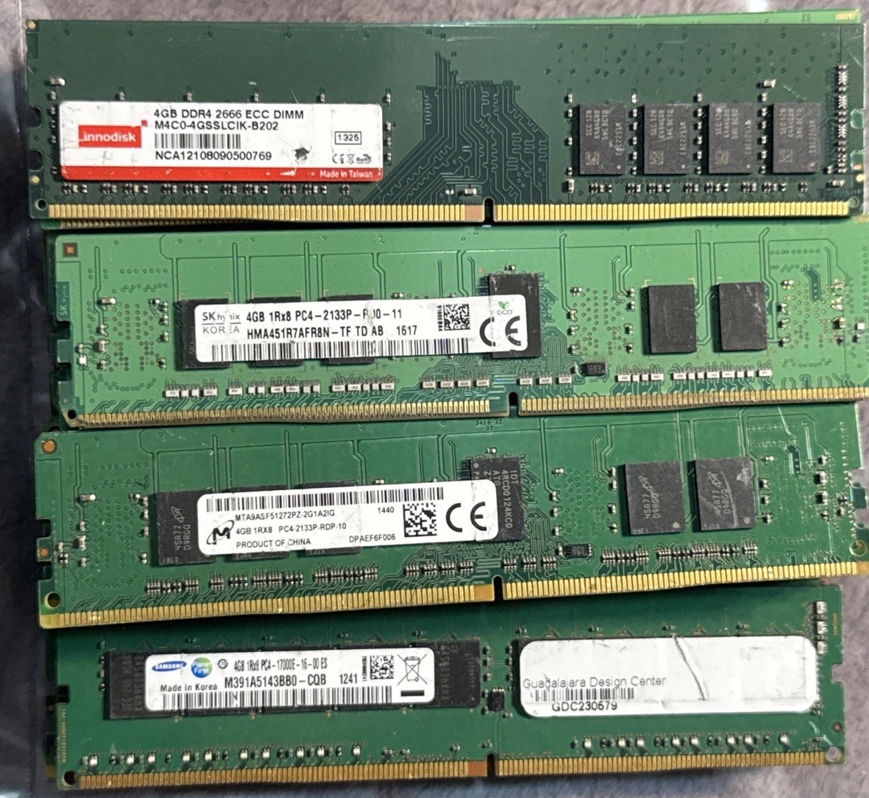 Lot of 35 Mix SK hynix 4GB DDR4 RDIMM PC4-2133P ECC Server RAM HMA451R7AFR8N-TF Lot of 35 Mix SK hynix 4GB DDR4 RDIMM PC4-2133P ECC Server RAM HMA451R7AFR8N-TF