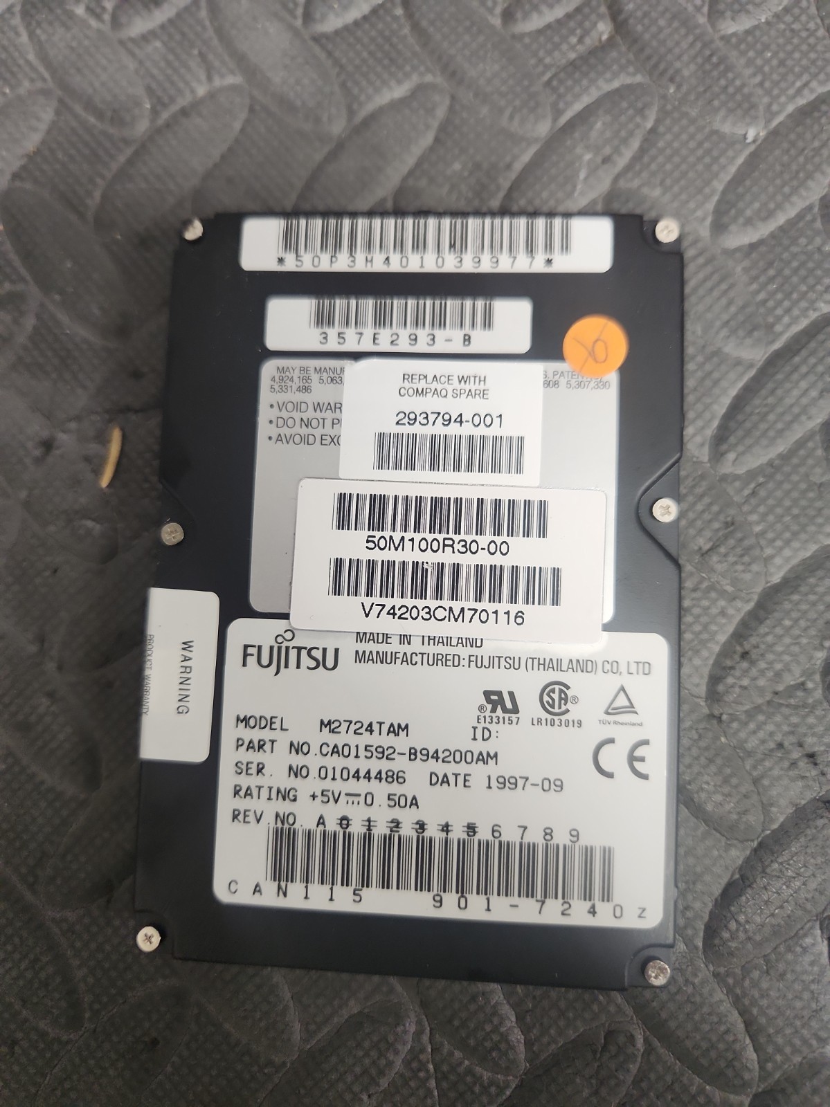 Vintage Fujitsu M2714TAM 1.6GB 4200RPM 2.5 Vintage Fujitsu M2714TAM 1.6GB 4200RPM 2.5