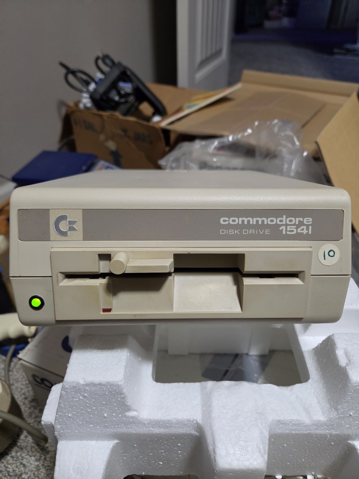 Commodore 1541C Floppy Disk Drive Untested Powers On Original Box