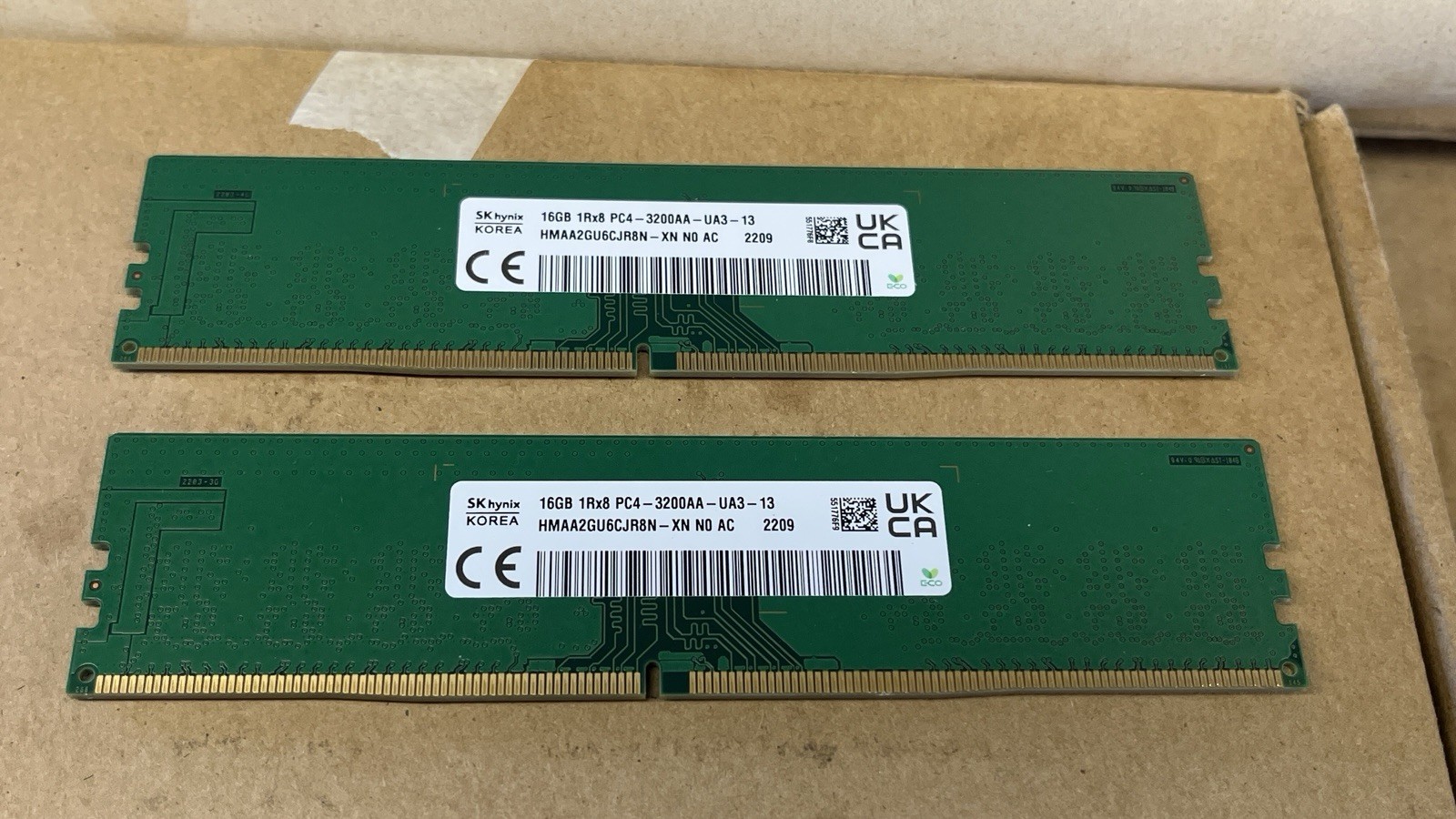 SK Hynix 32GB 2x16GB DDR4 3200 PC4-3200AA Desktop RAM HMAA2GU6CJR8N-XN Non-ECC SK Hynix 32GB 2x16GB DDR4 3200 PC4-3200AA Desktop RAM HMAA2GU6CJR8N-XN Non-ECC