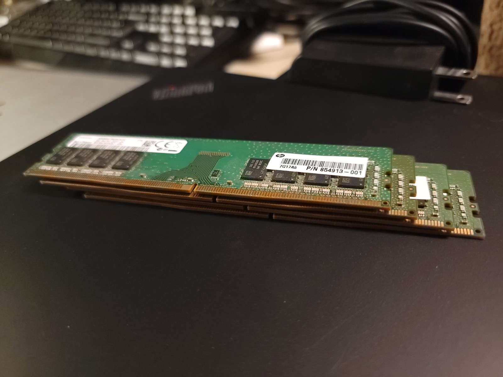 Samsung 32GB (4x8GB) DDR4 PC-2400T UDIMM Memory RAM