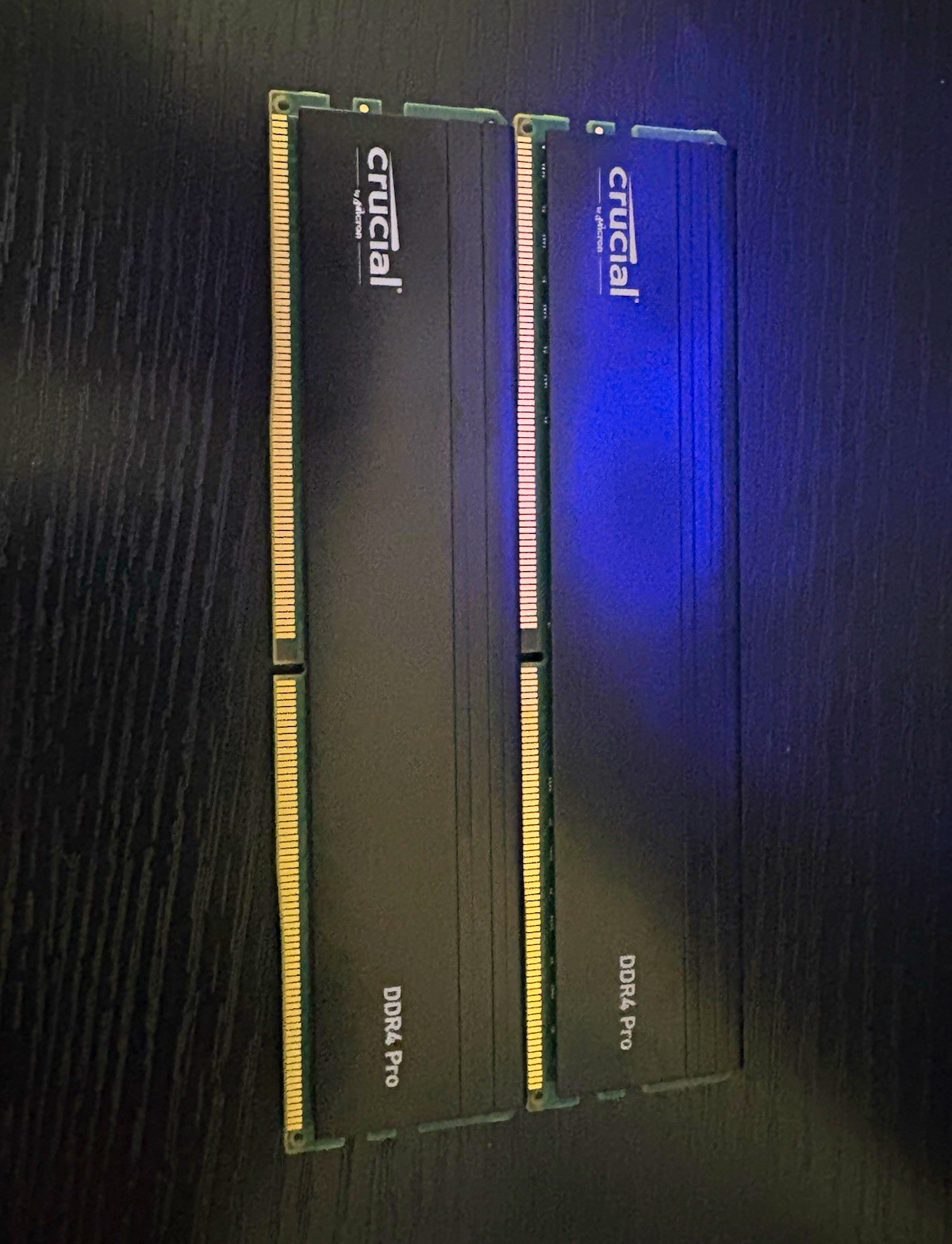 Crucial Pro 32GB (2x32gb) DDR4-3200 PC4-25600 288-Pin DIMM CP2K16G4DFRA32A