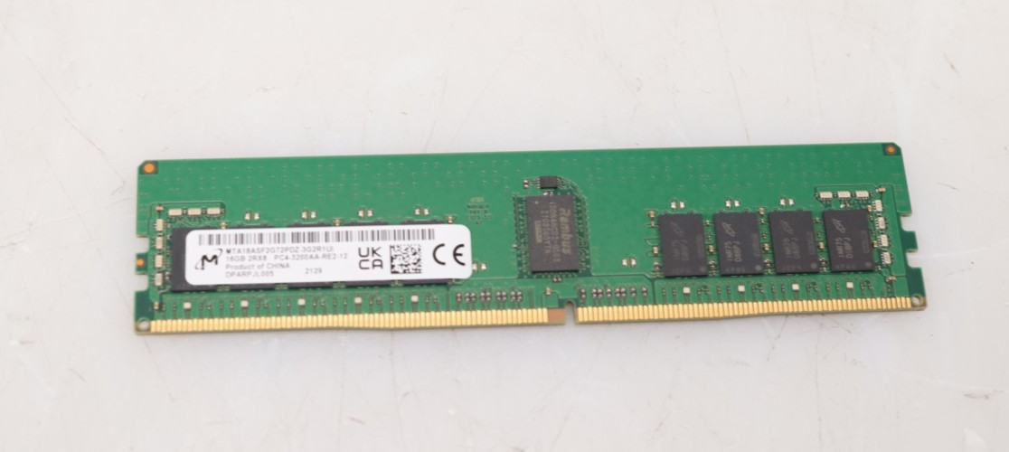 16GB Micron MTA18ASF2G72PDZ-3G2R1UI PC4-3200AA DDR4 RDIMM Server Memory 16GB Micron MTA18ASF2G72PDZ-3G2R1UI PC4-3200AA DDR4 RDIMM Server Memory