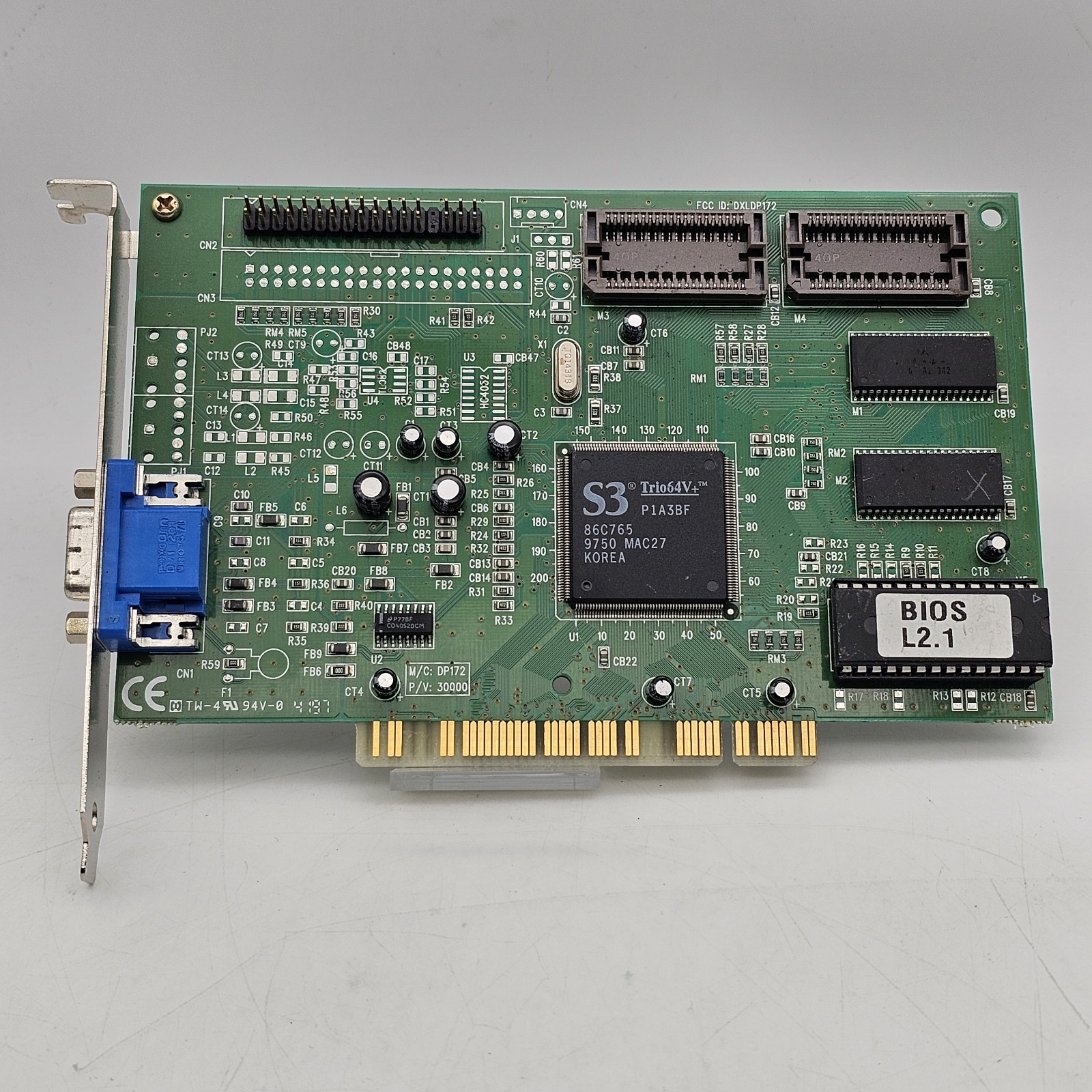 Vintage Retro Graphics Card S3 TRIO64V+ 86C765 2MB DP172-7J2D-0698 VGA Vintage Retro Graphics Card S3 TRIO64V+ 86C765 2MB DP172-7J2D-0698 VGA