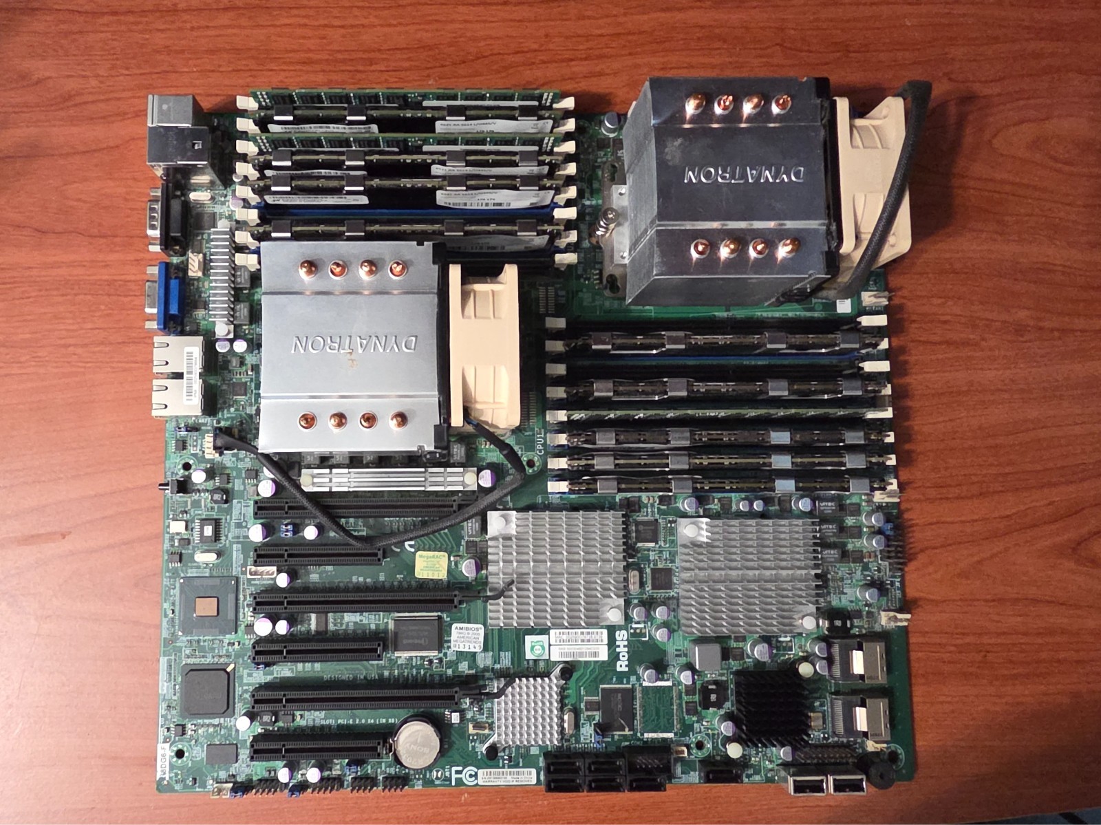 Supermicro H8DG6/i‑F Dual‑Socket Motherboard + 2× Opteron 6376 + 84GB ECC RAM Supermicro H8DG6/i‑F Dual‑Socket Motherboard + 2× Opteron 6376 + 84GB ECC RAM