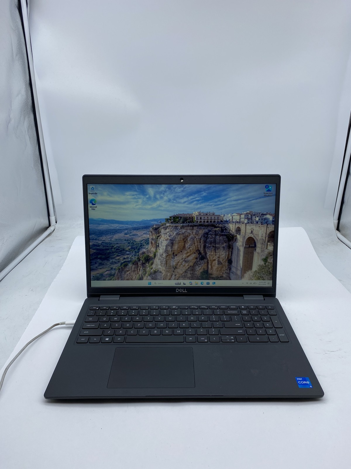 Dell Latitude 3520 Laptop Intel Core i5 1135G7 2.4GHz 8GB RAM 256GB SSD W11P