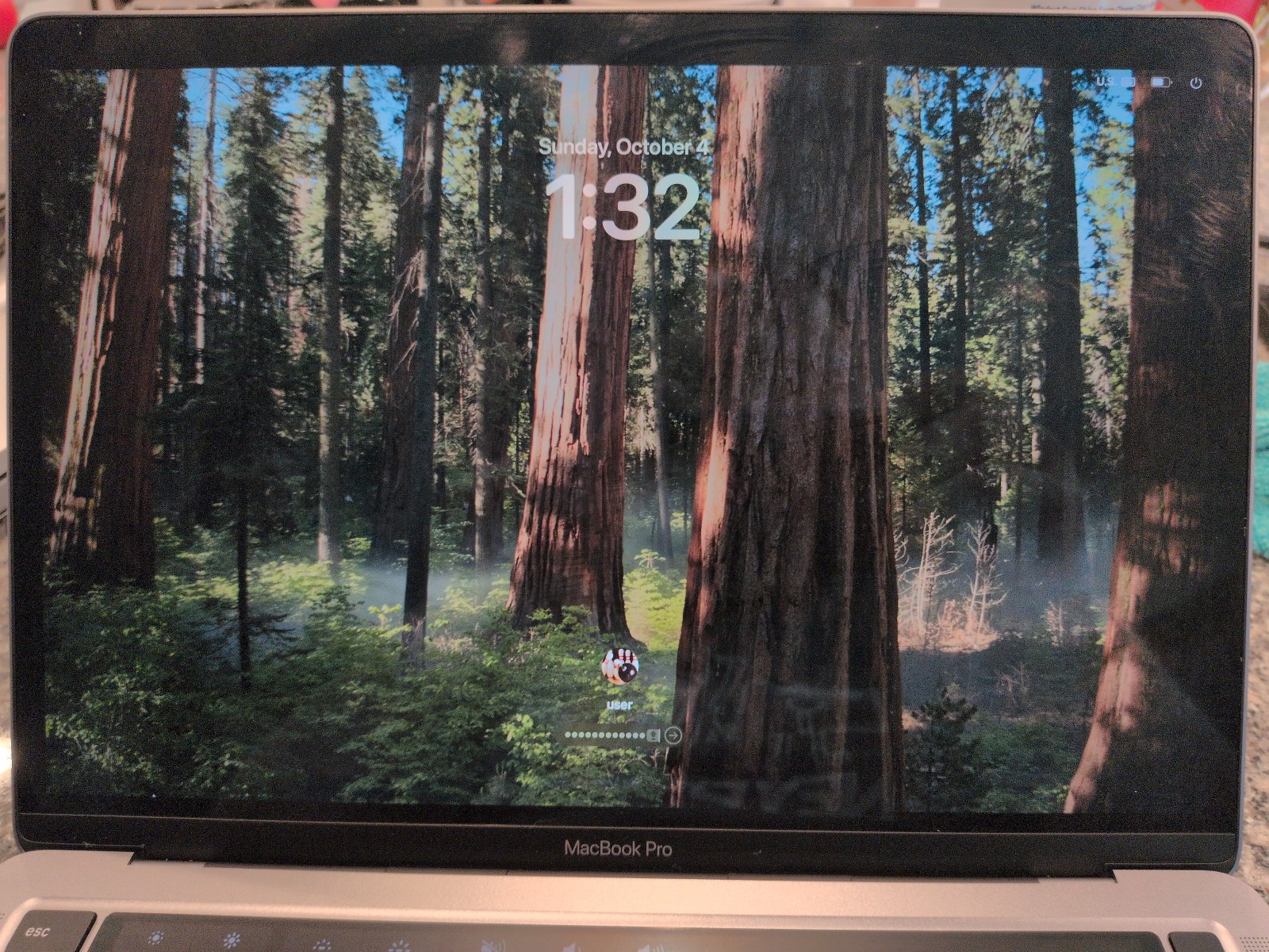 MacBook Pro 13 Space Gray 2020 3.2 GHz M1 8-Core CPU 8-Core GPU 8GB 256GB Good