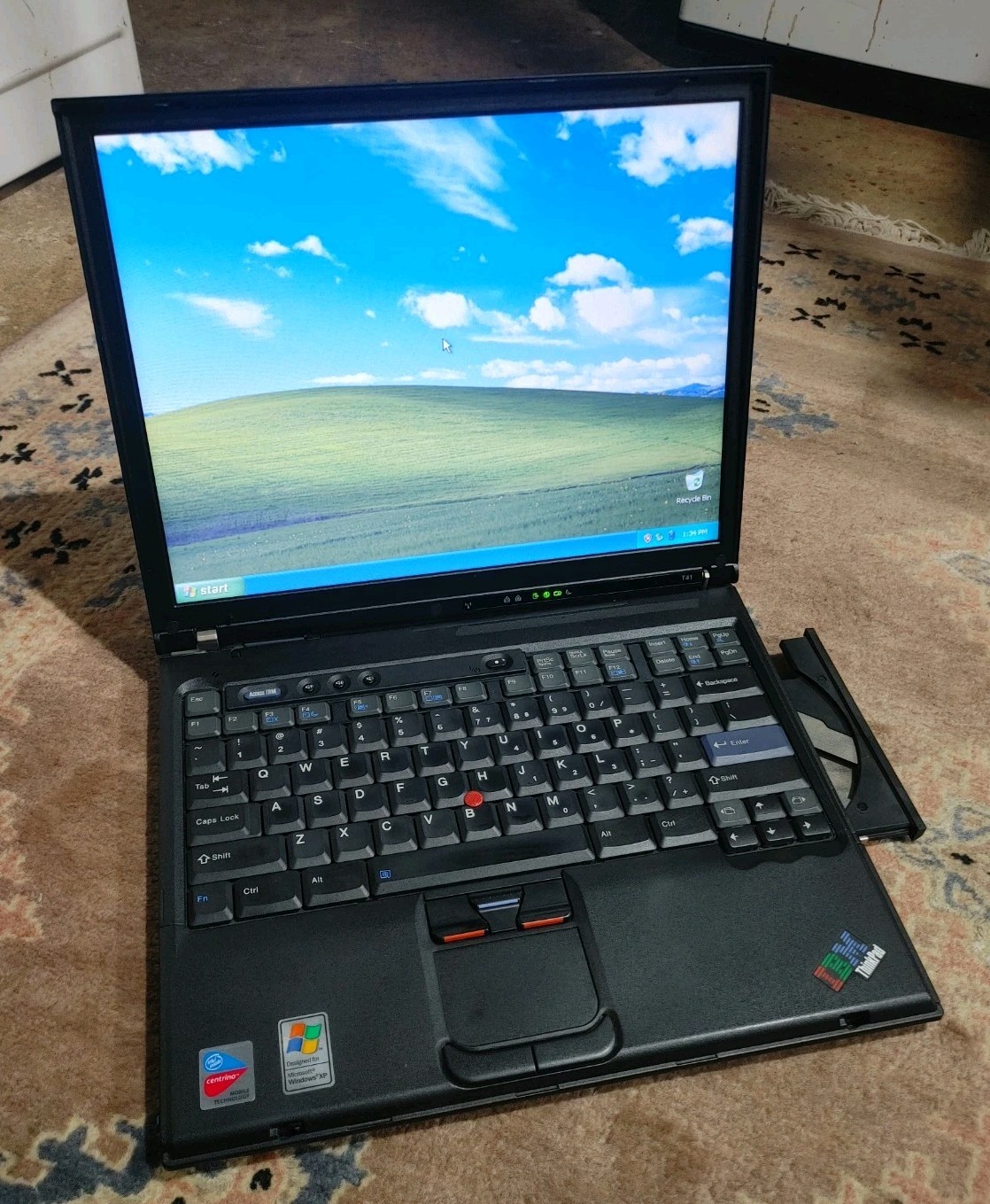 Vintage IBM ThinkPad T41 Laptop Pentium M 1.60GHz, 1GB RAM, 40GB HDD, Win XP Vintage IBM ThinkPad T41 Laptop Pentium M 1.60GHz, 1GB RAM, 40GB HDD, Win XP