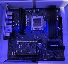 ASRock B650M PG Lightning WiFi mATX AMD AM5 DDR5 4 DIMM HDMI M.2 - AS IS. READ picture