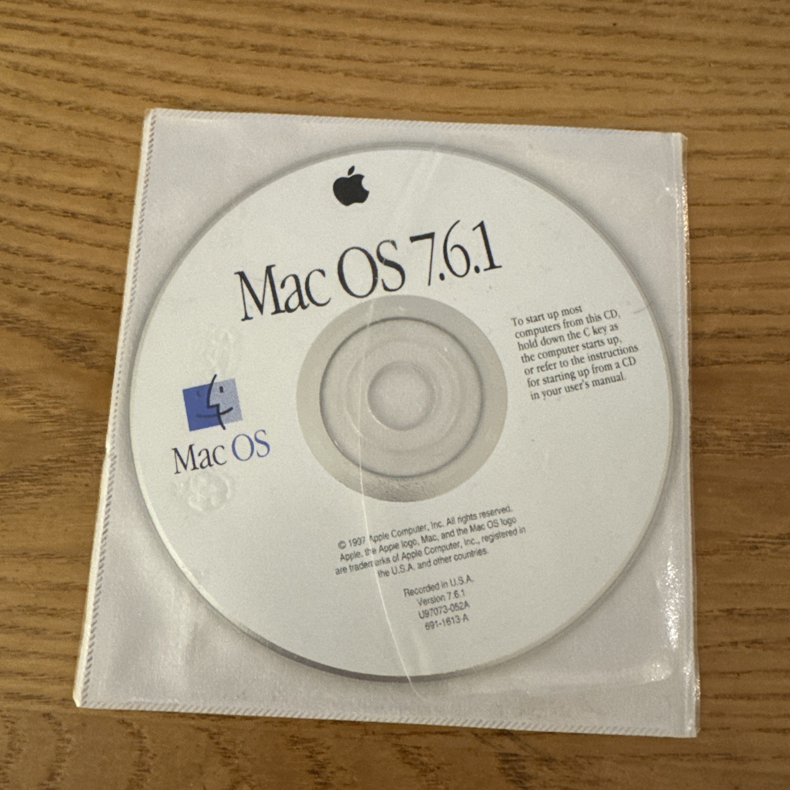 Apple Mac OS 7.6.1 Original Bootable CD-ROM 1997 Vintage Macintosh Install