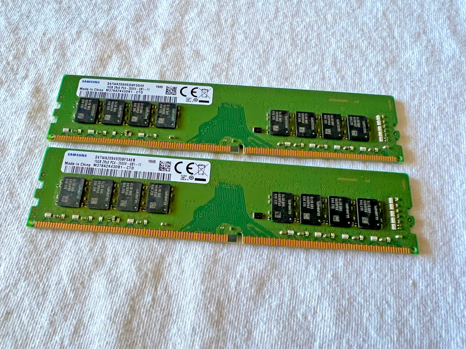 SAMSUNG 32GB (2x16GB)  2Rx8 PC4 3200AA-UB1-11 Desktop RAM  M378A2K43EB1-CWE